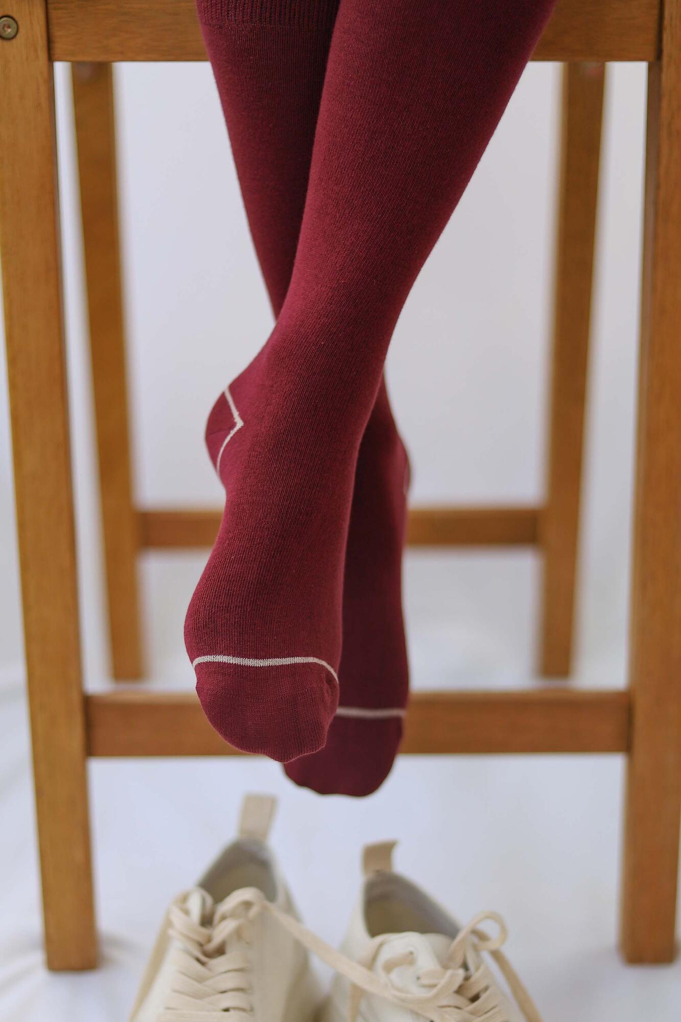 Stripped Detailed Knee Sock Bordeux - HE-QA