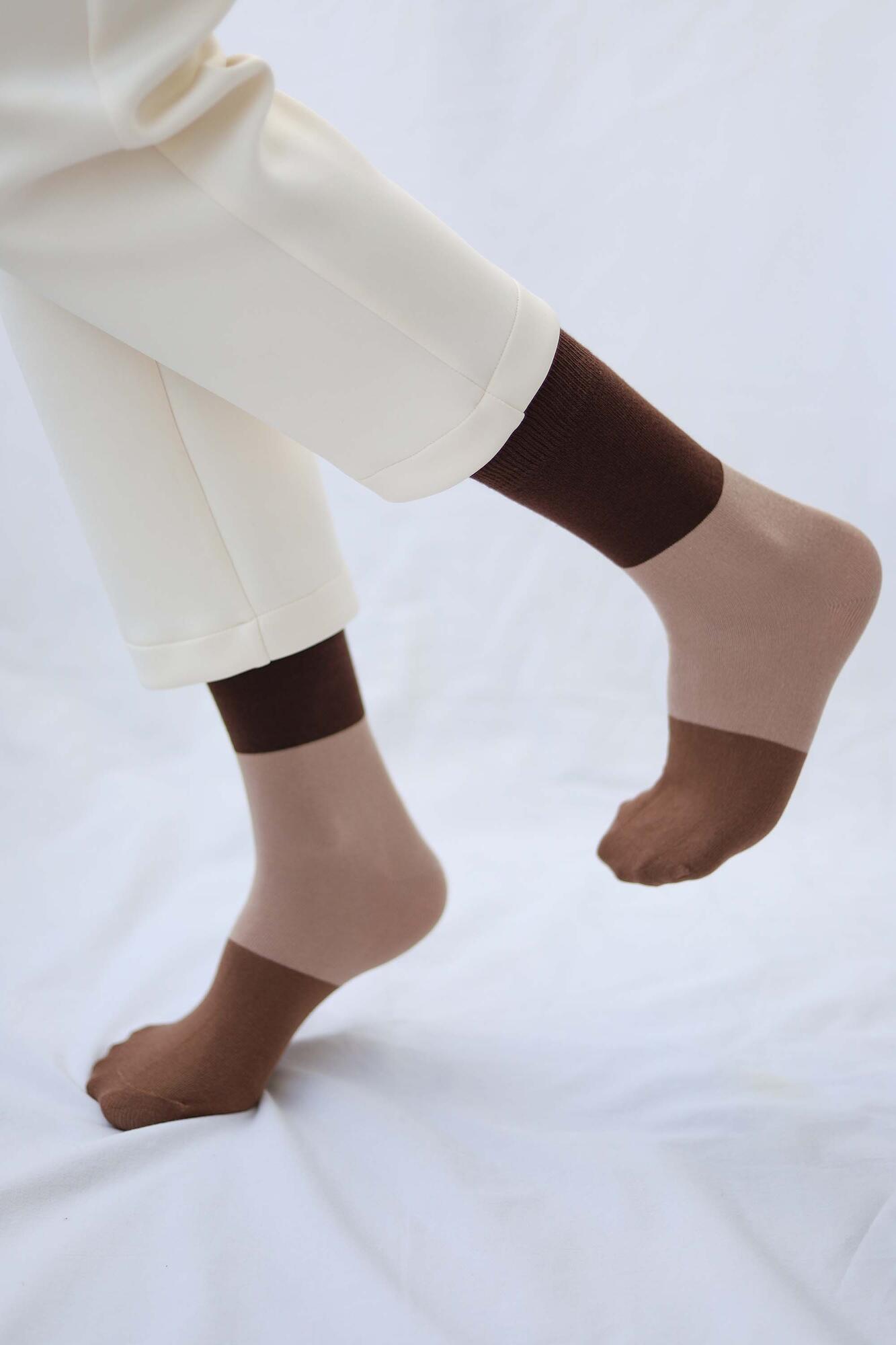 Block Ankle Socks Chestnut-Beige - HE-QA