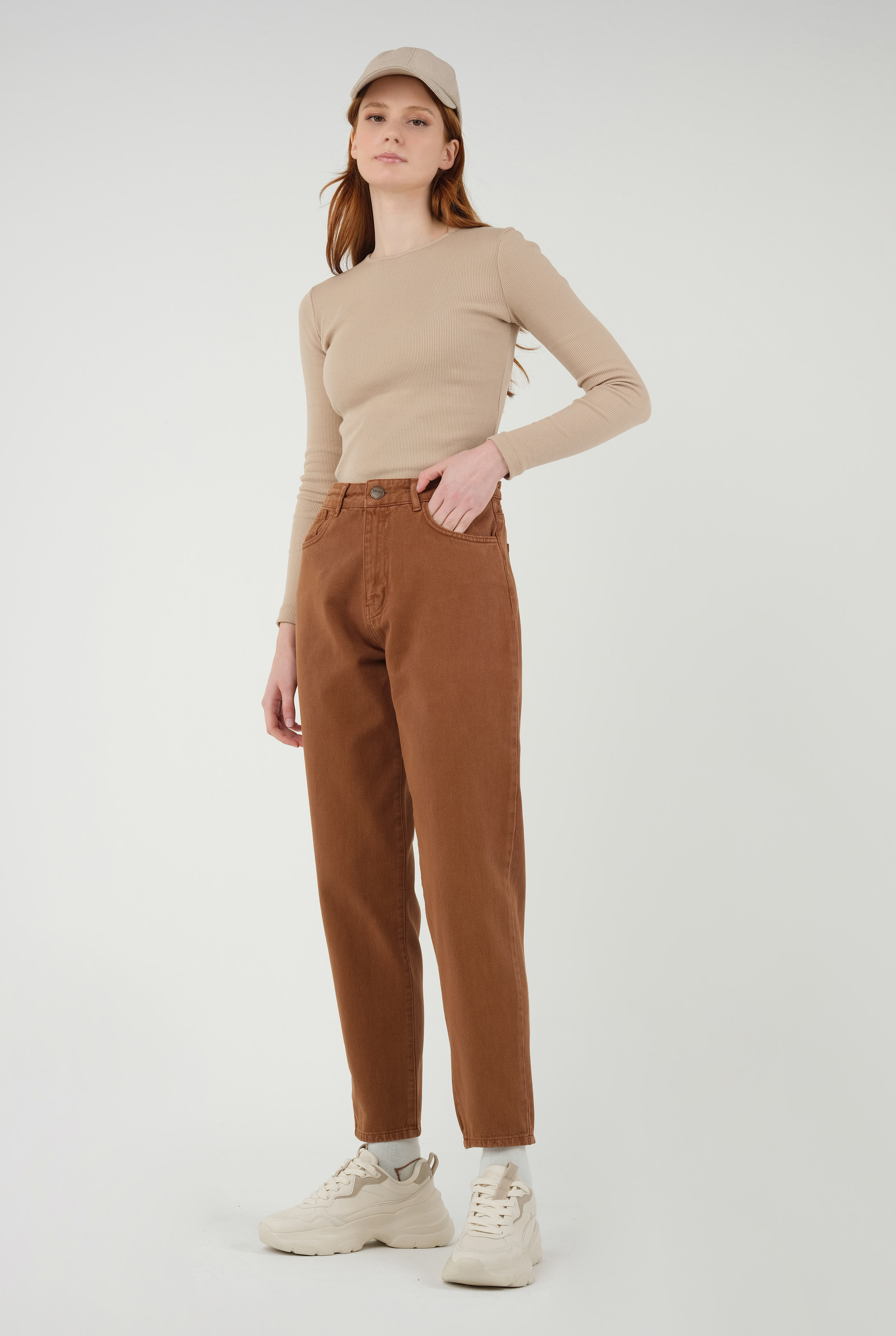 High Waist Balloon Jean Mummy Brown - 4