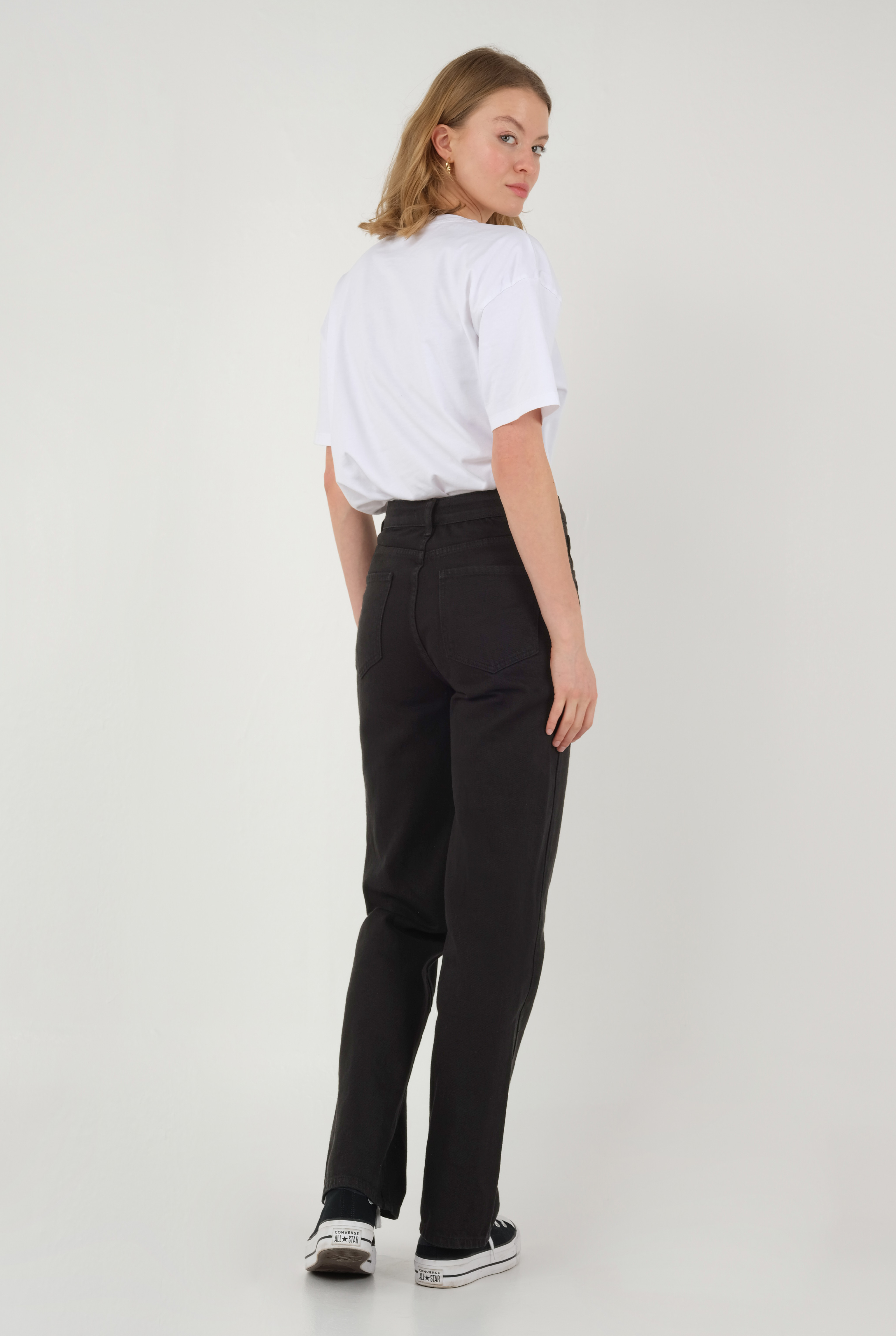 Straight Fit Jean Black - 3
