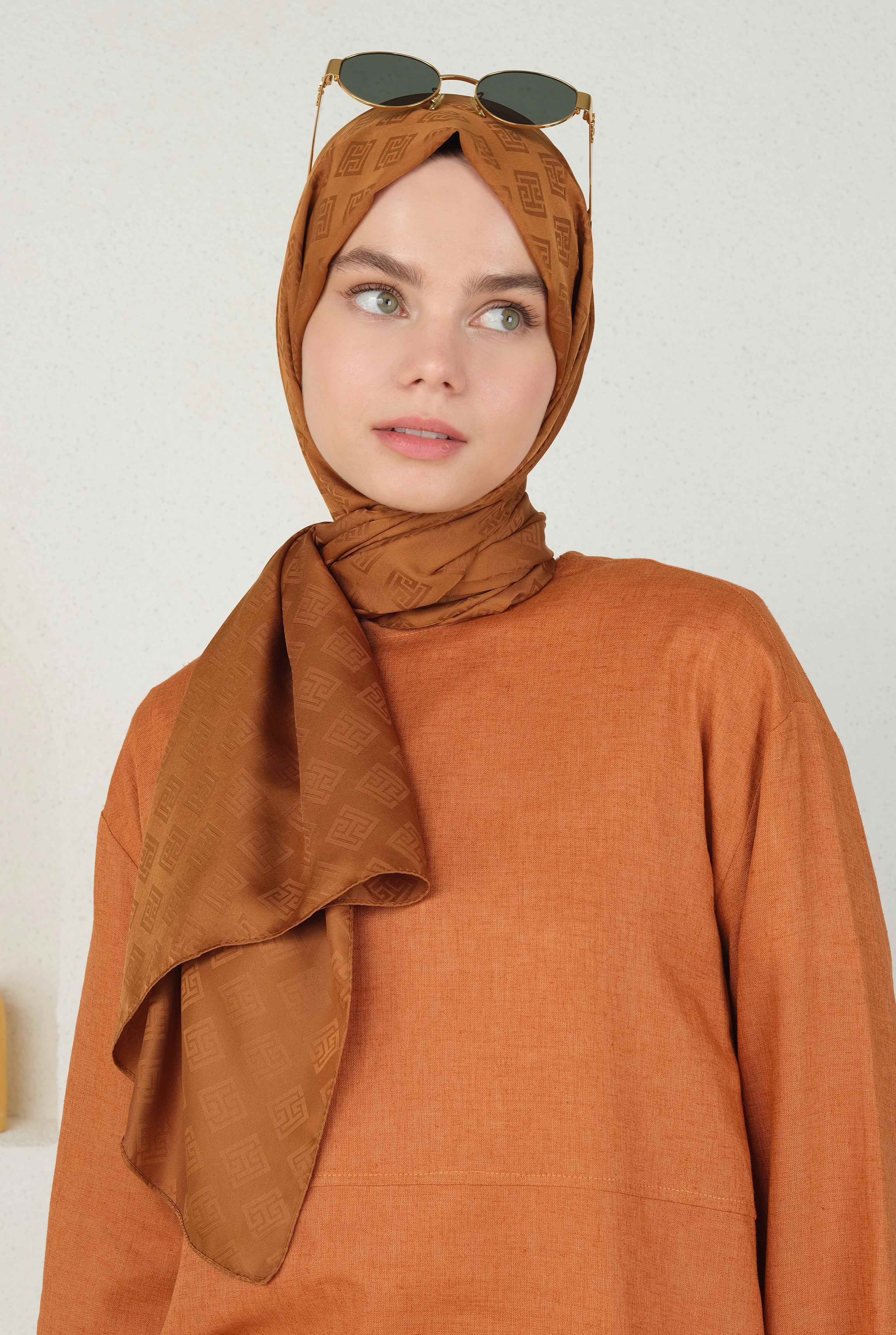 Logo Patterned Jacquard Shawl Chocolate - 4