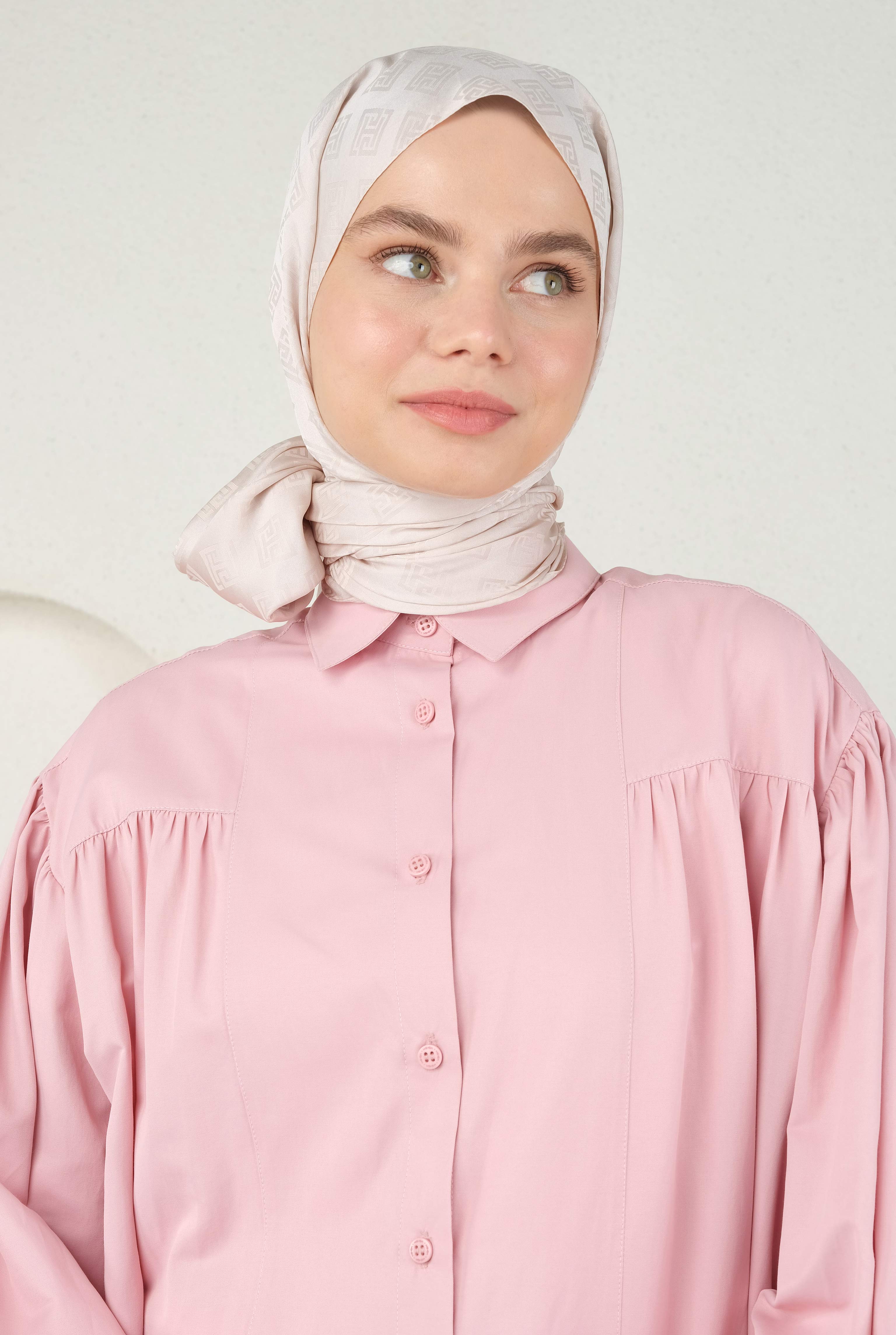 Logo Patterned Jacquard Shawl Powder - 3