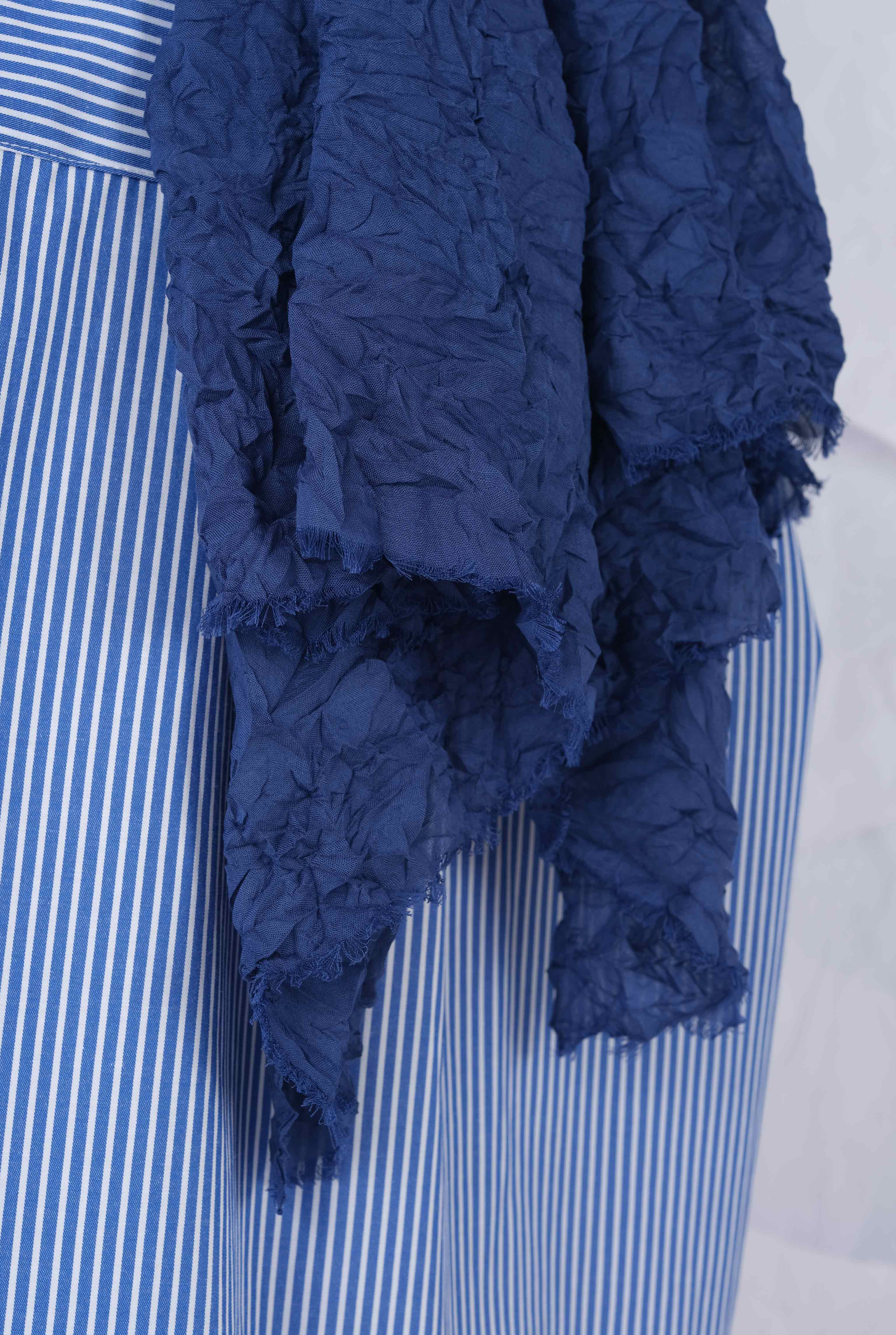 Wrinkled Shawl Indigo - 2