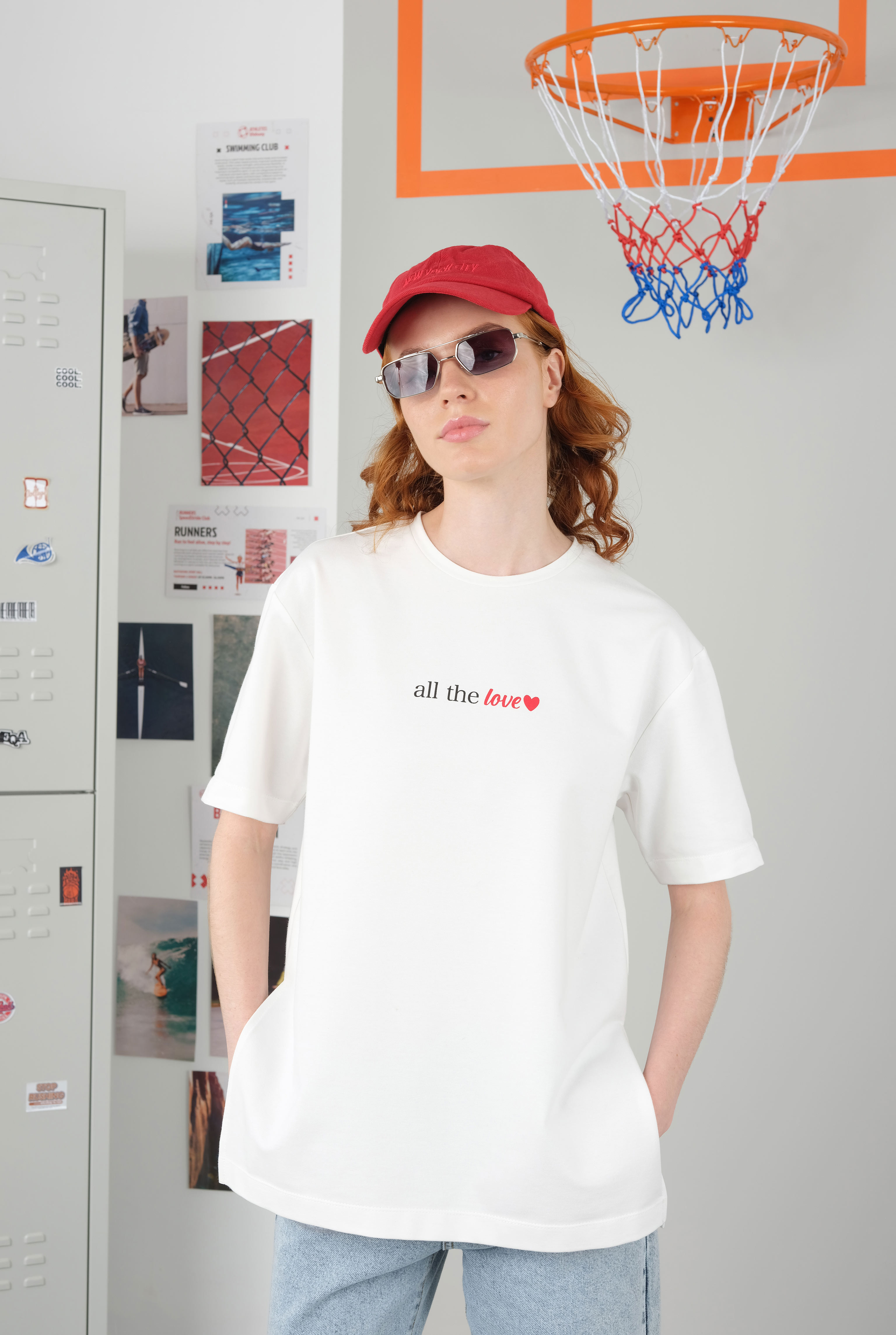 All The Love T-Shirt White Down - 5