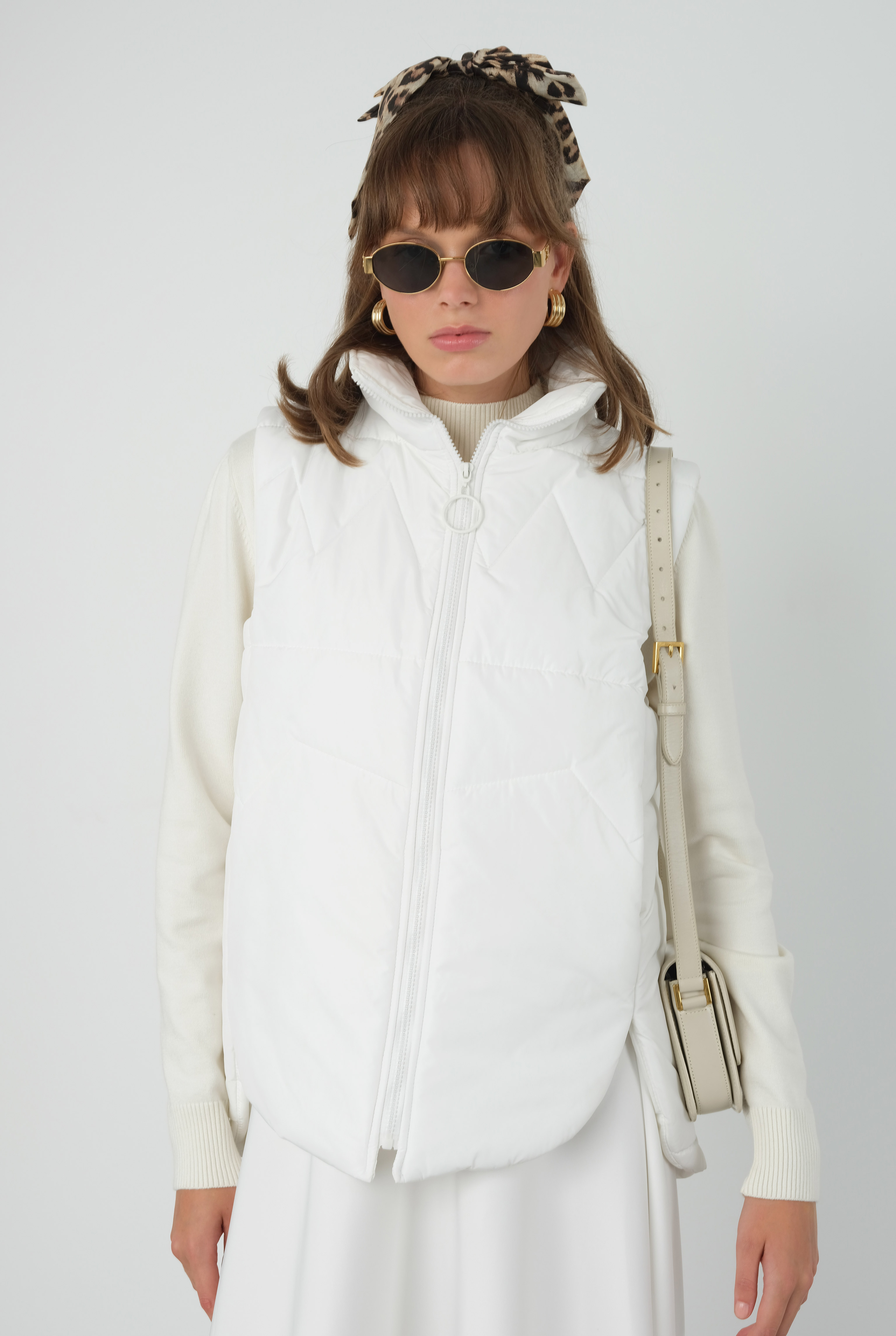 Short Down Waistcoat White - 2