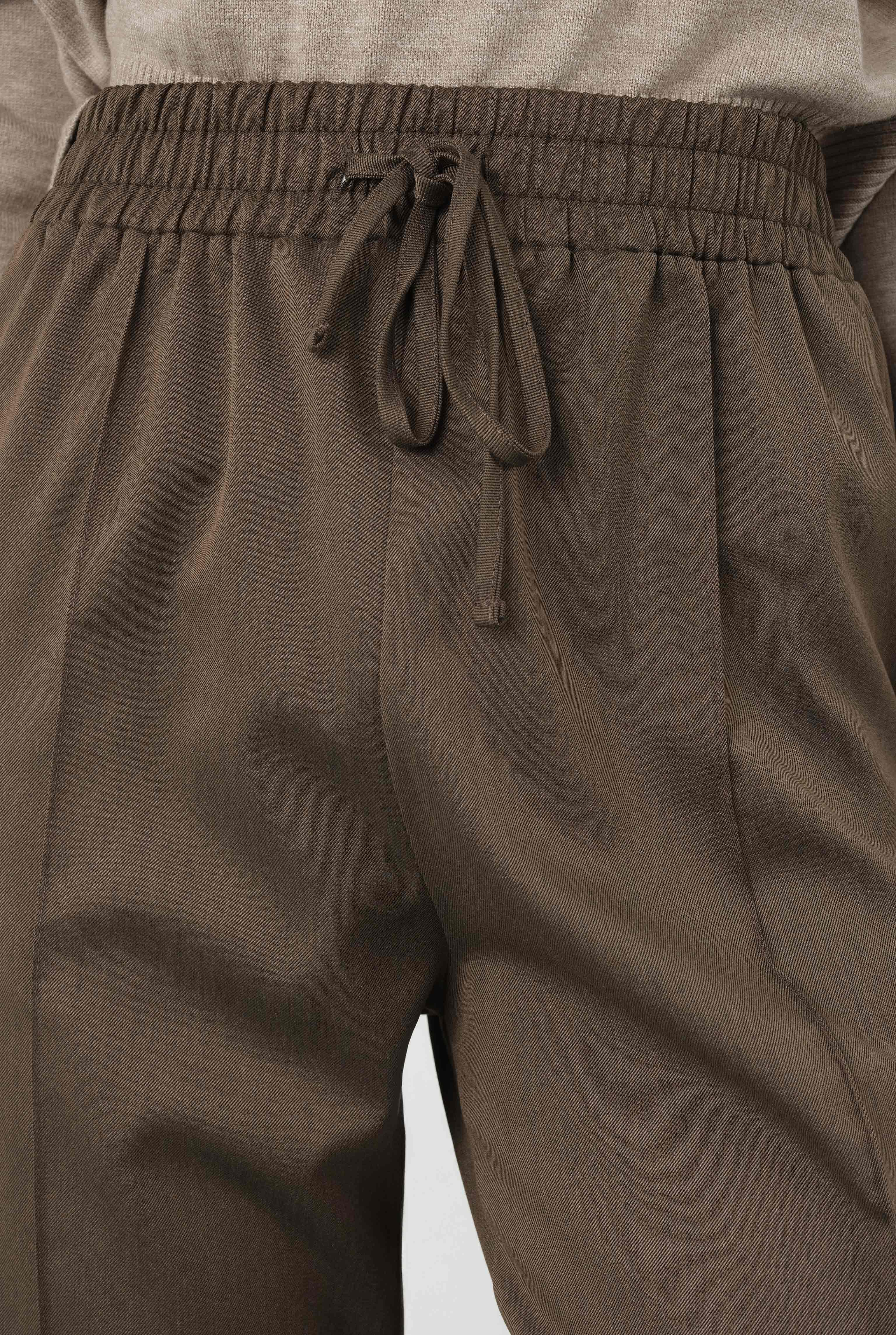 Stitch Detailed Trousers Nutshell - 2