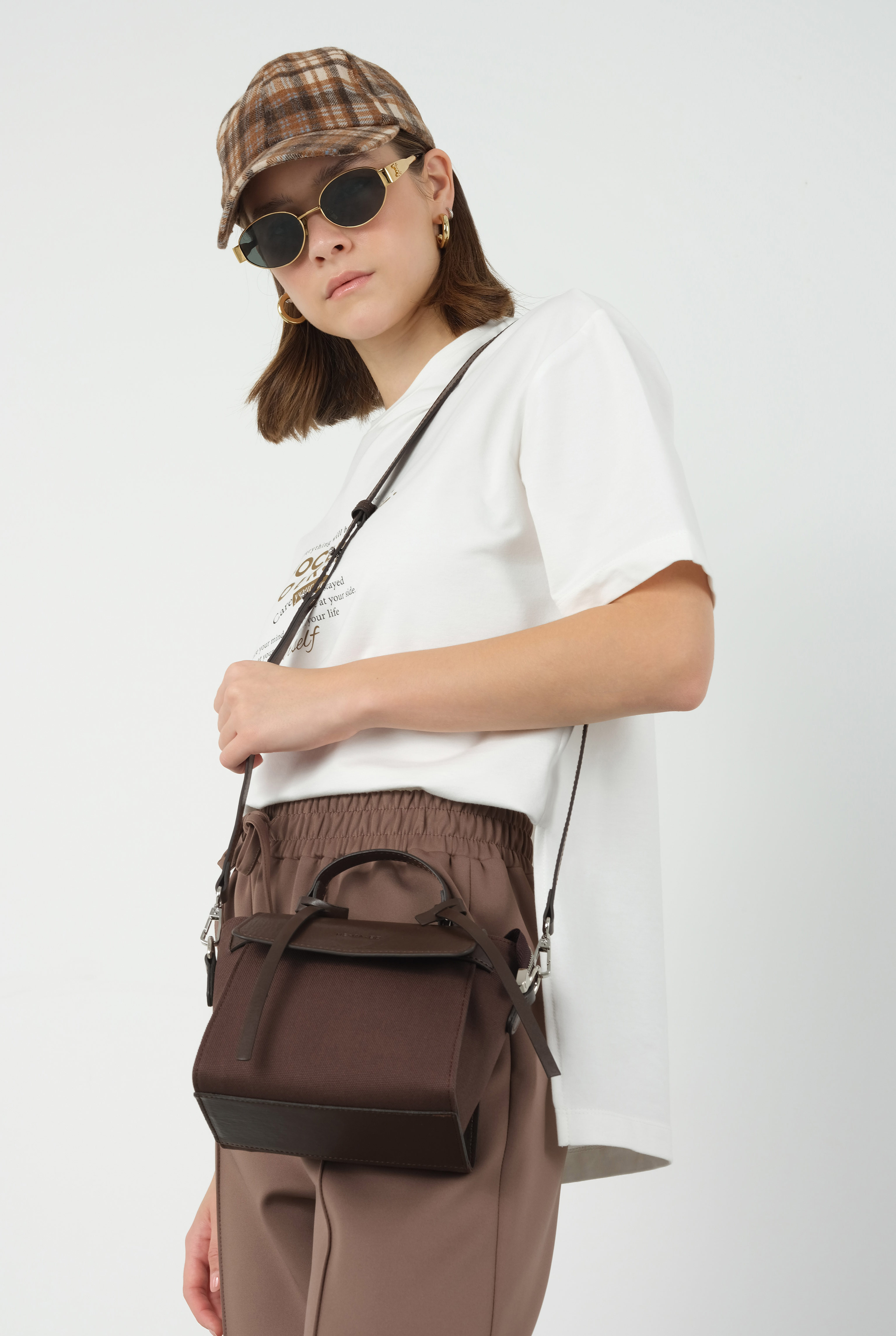 Leather Covered Canvas Bag Brown - 8