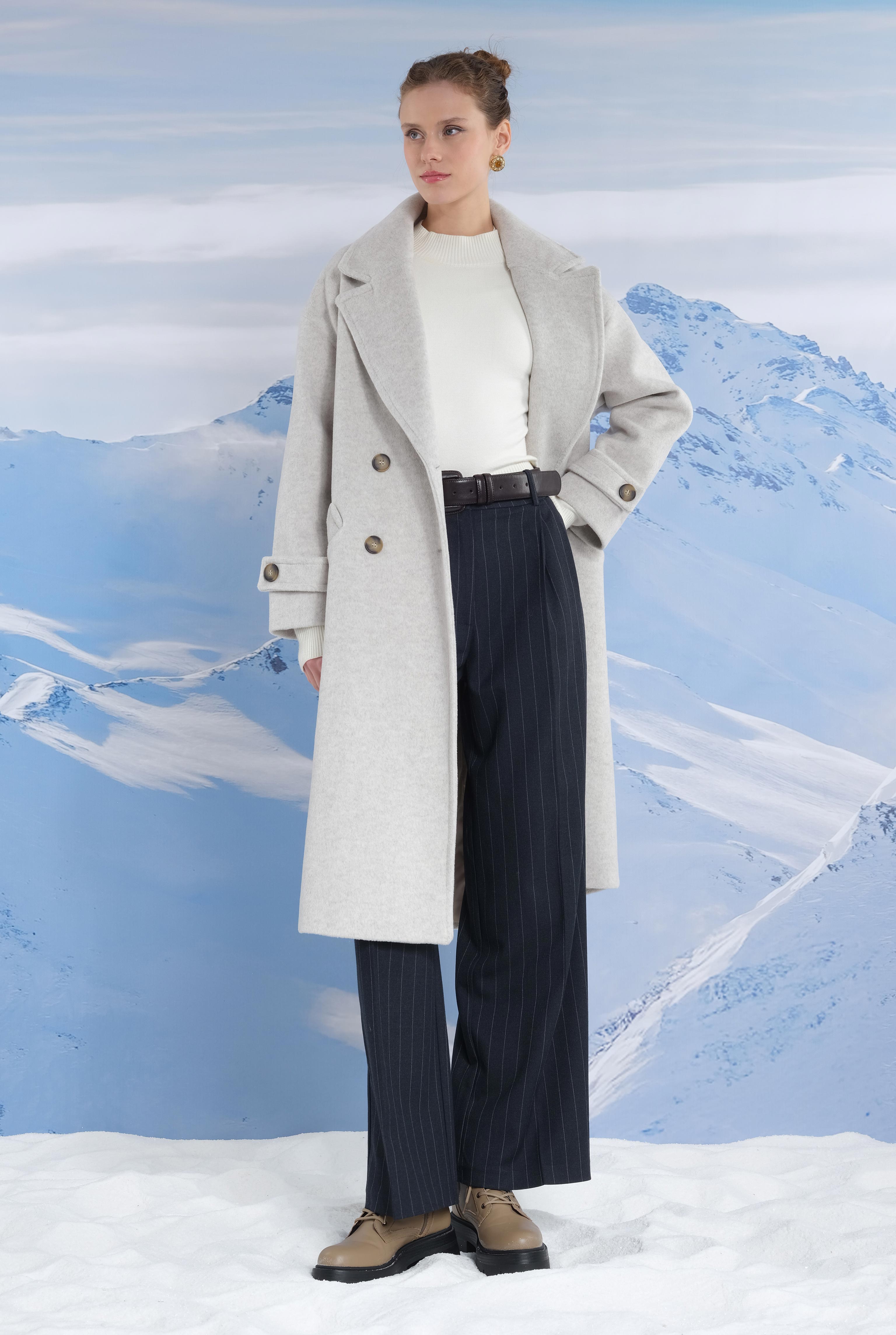 Epaulet Sleeved Coat Ivory White - 6