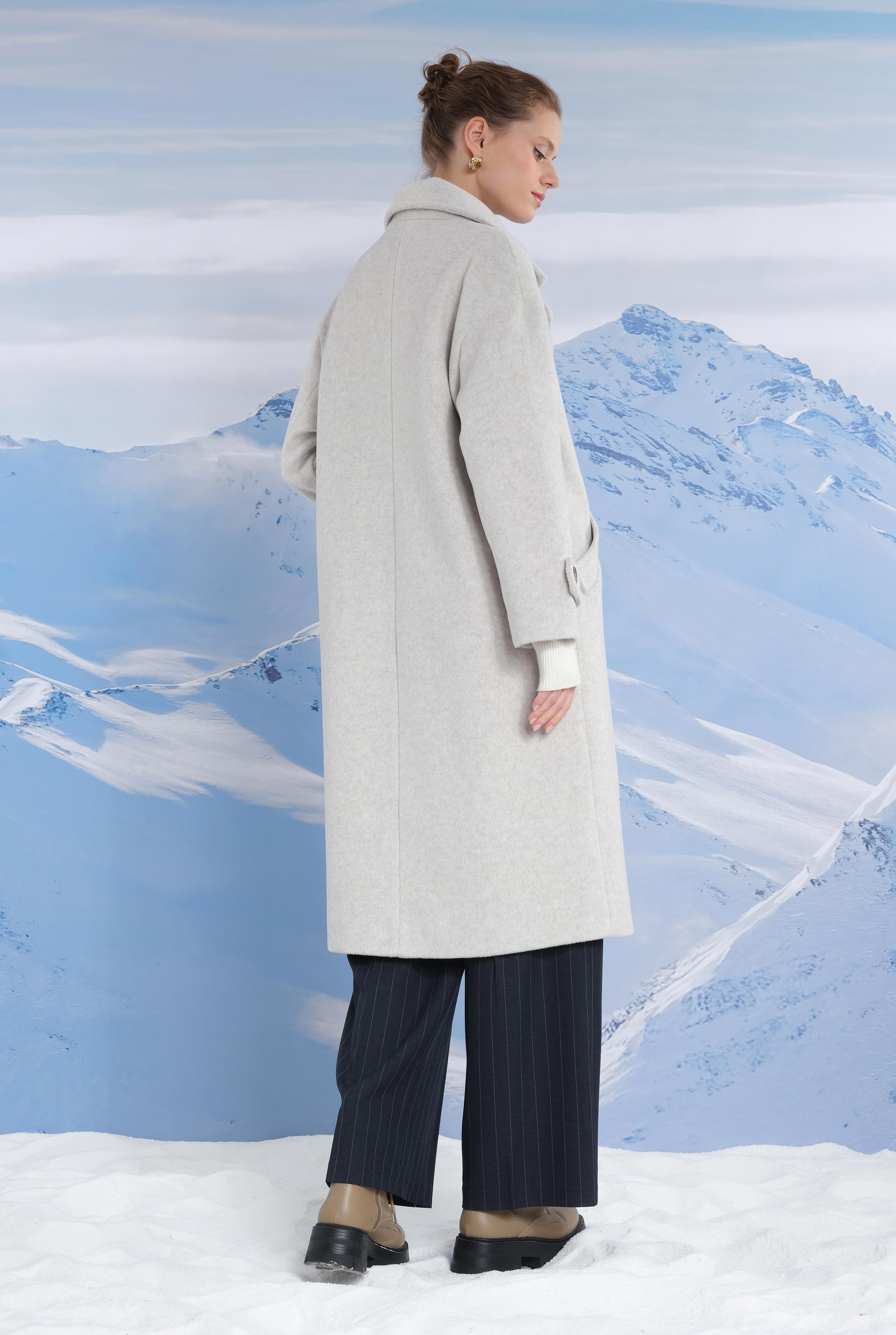 Epaulet Sleeved Coat Ivory White - 10
