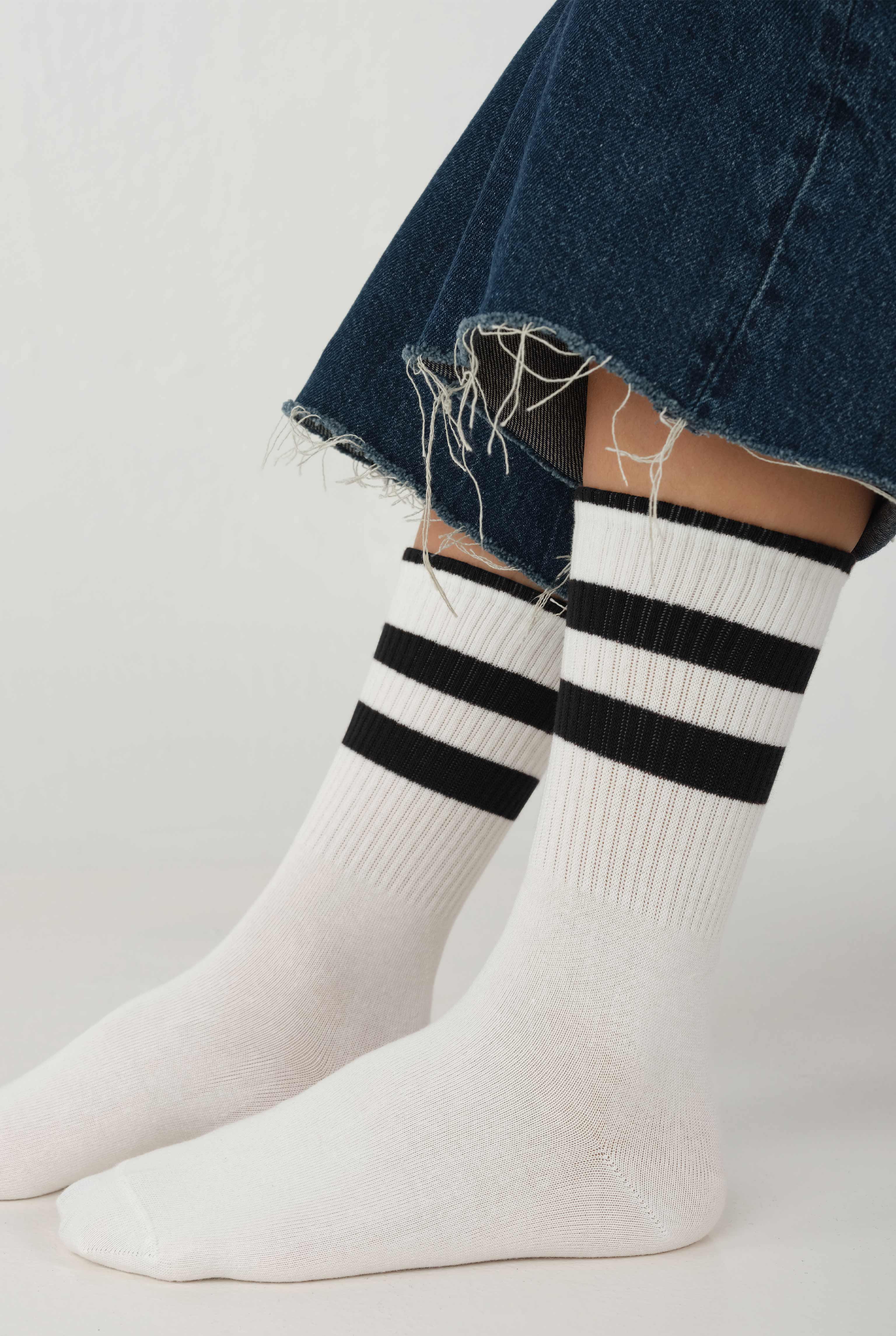 Elastic Brouded Ankle Sock White-Black - HE-QA
