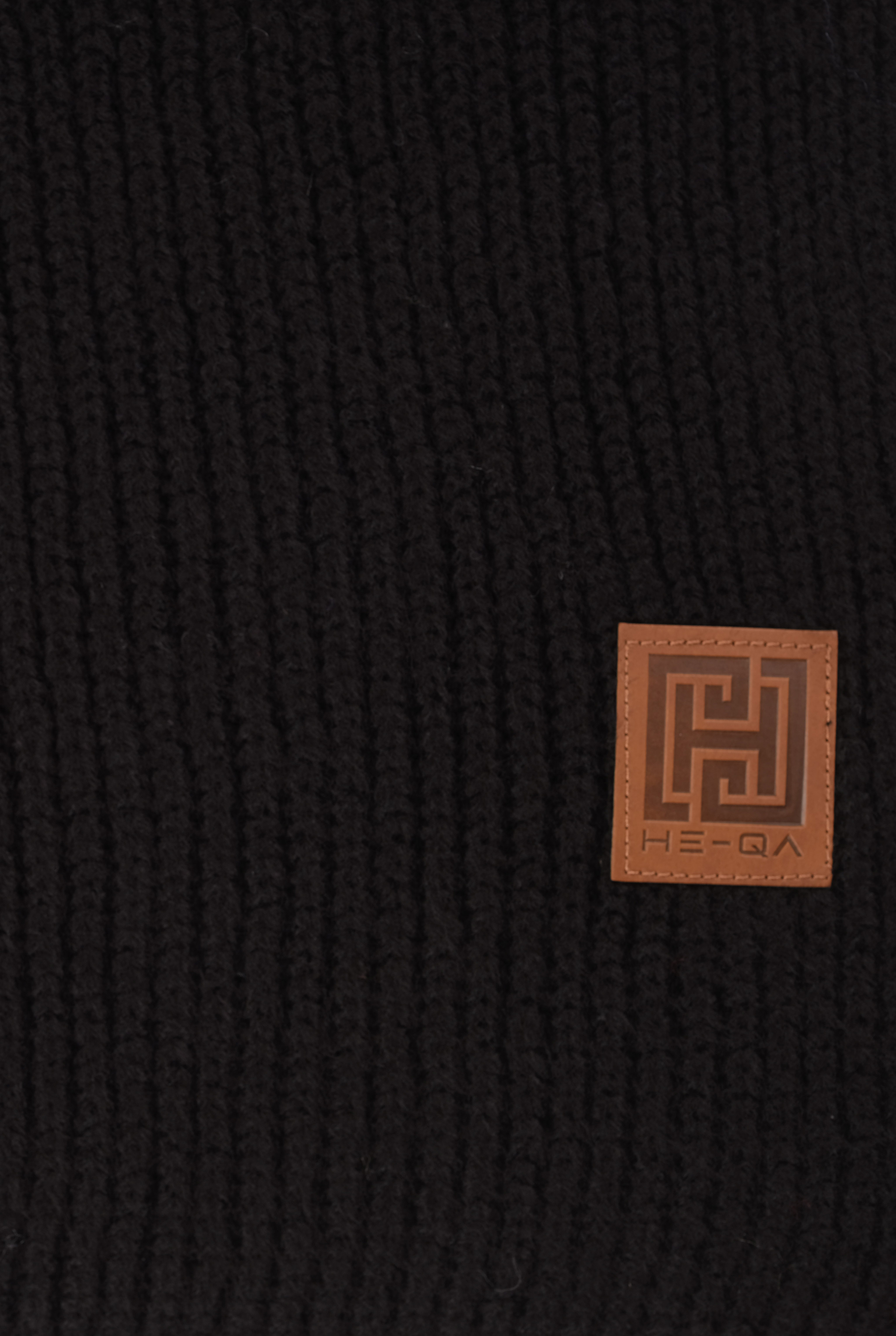 Knitted Kerchief Black - 8
