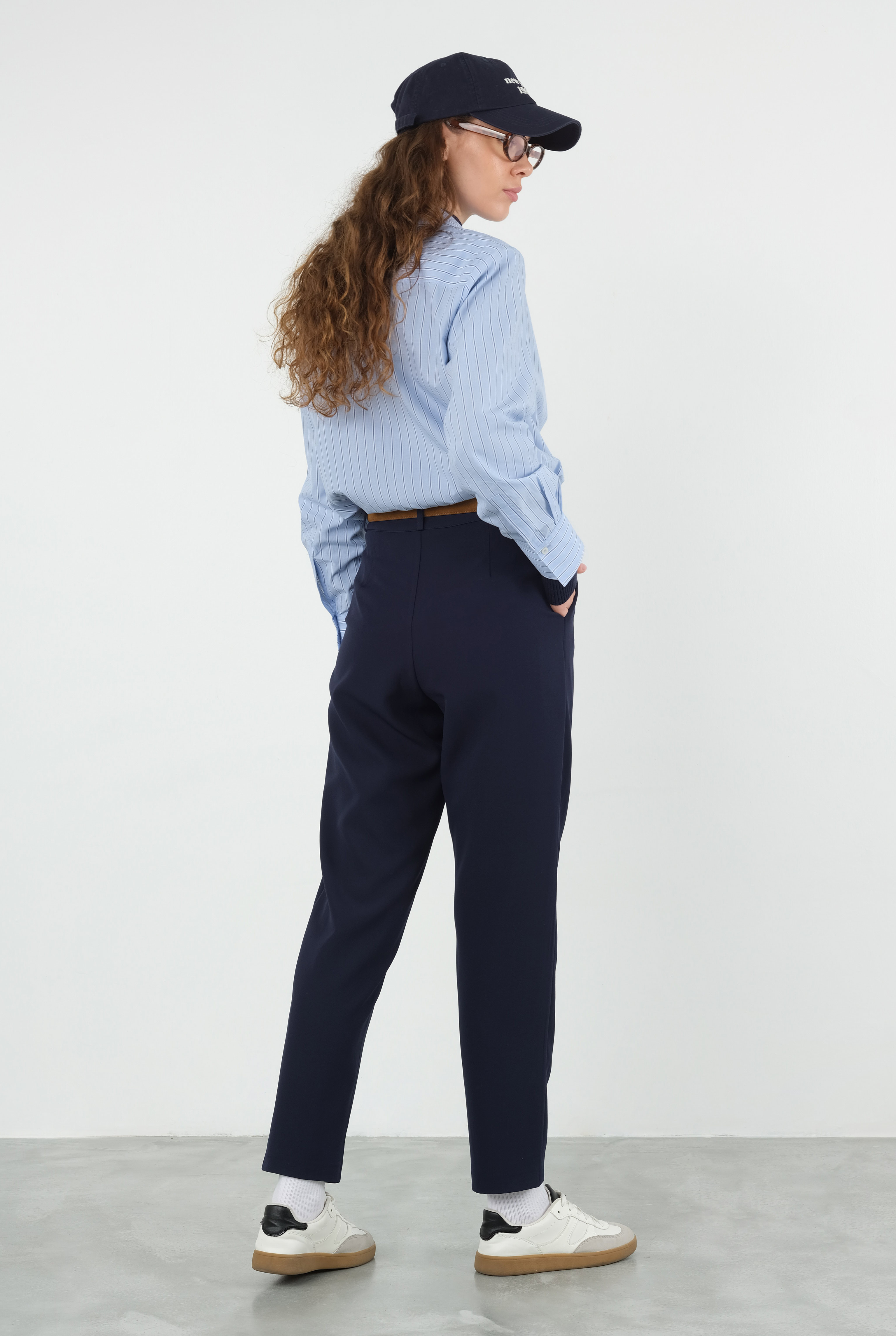 Pleated Trousers Navy Blue - 4