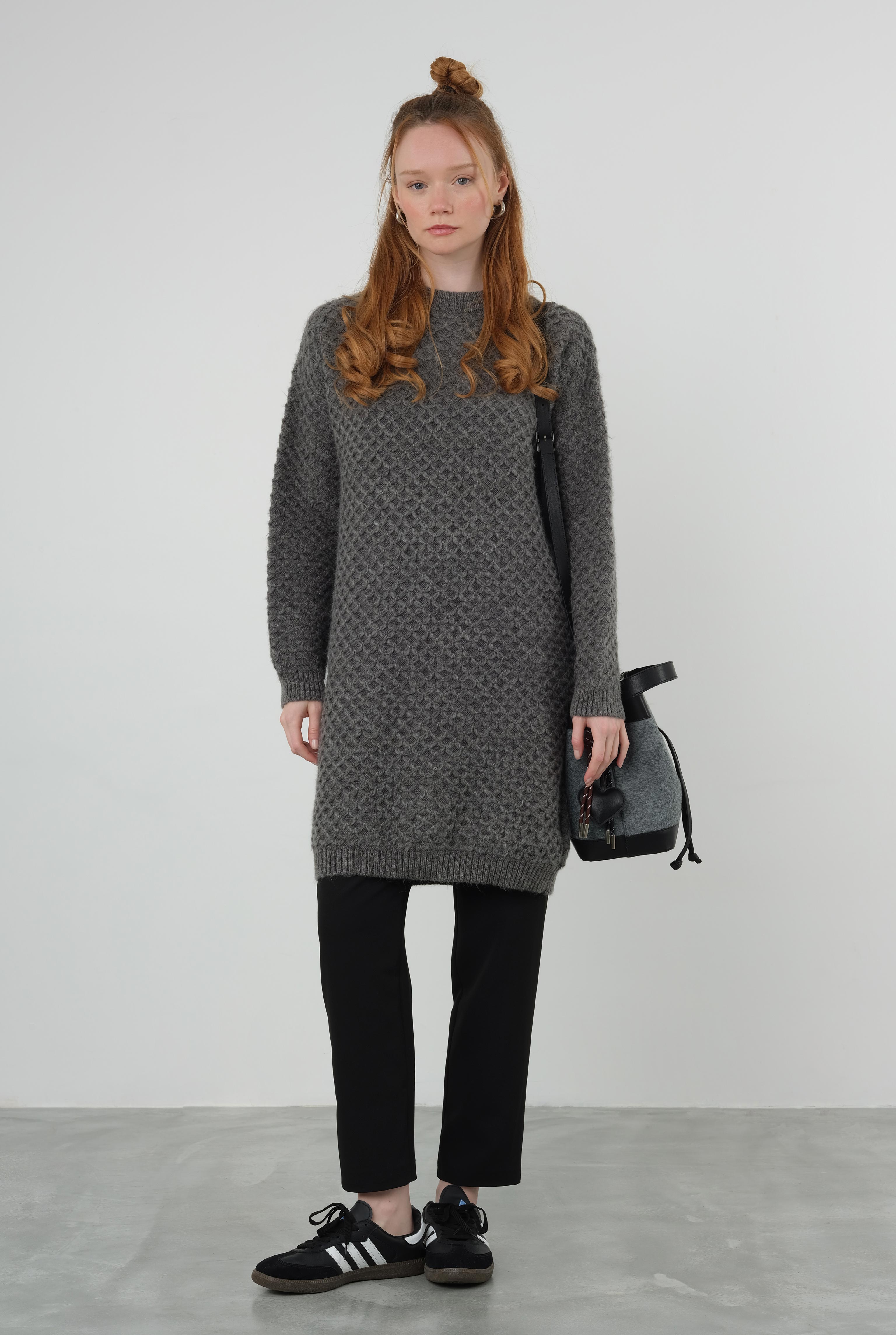 Spider Knit Sweater Long Anthracite - HE-QA