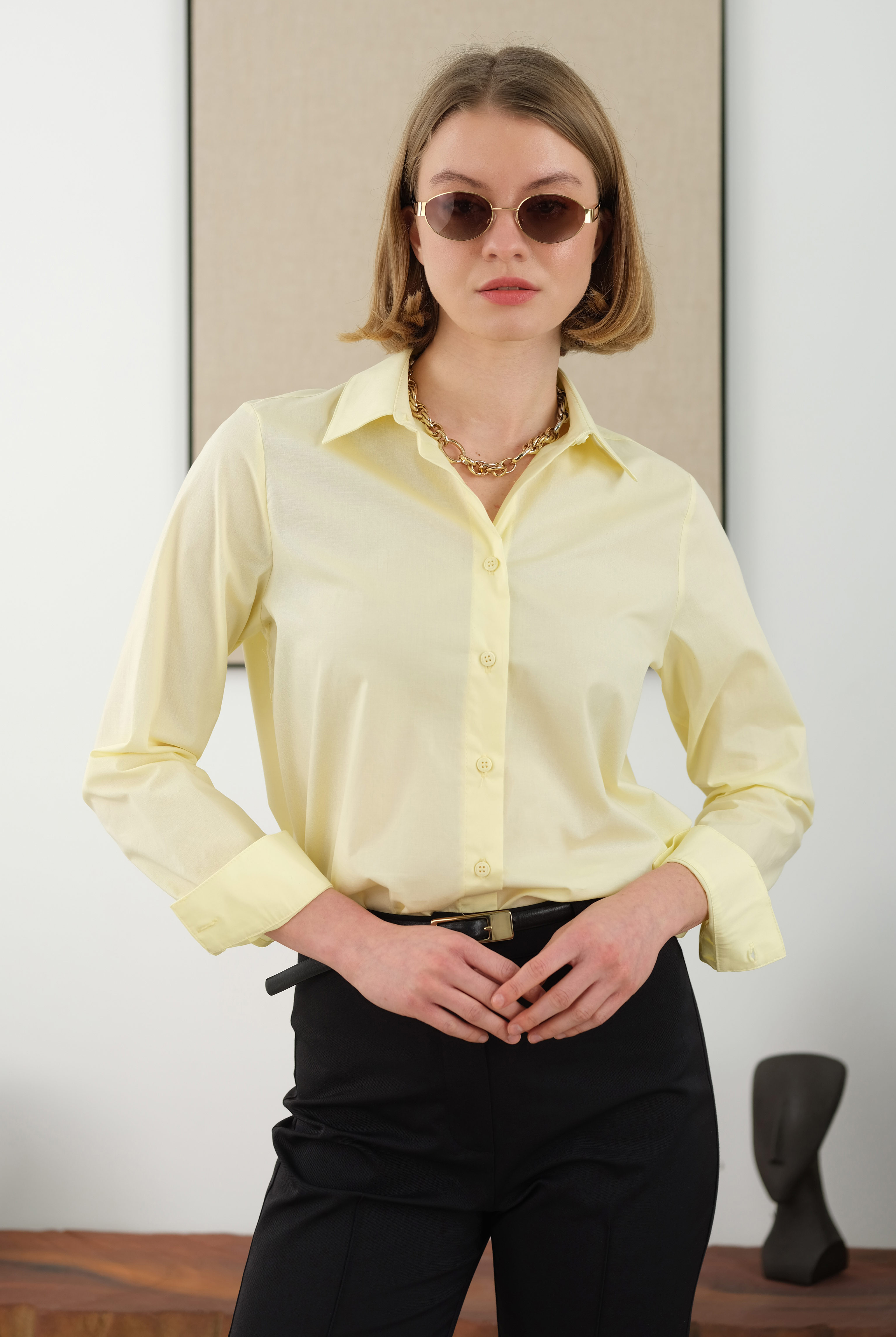 Short Fit Shirt Soft Yellow - 2