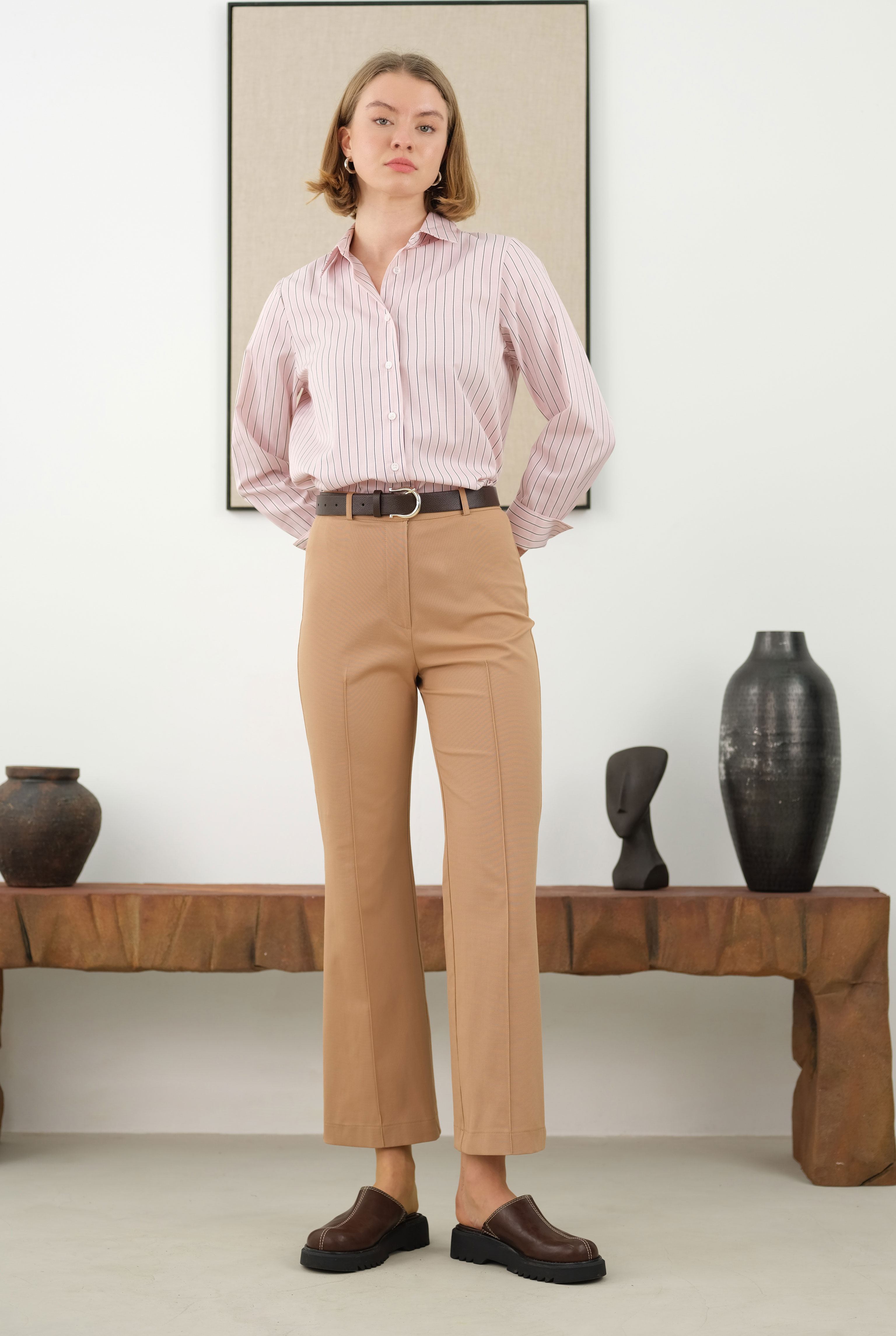 Half Pintuck Detailed Trousers Camel - 4