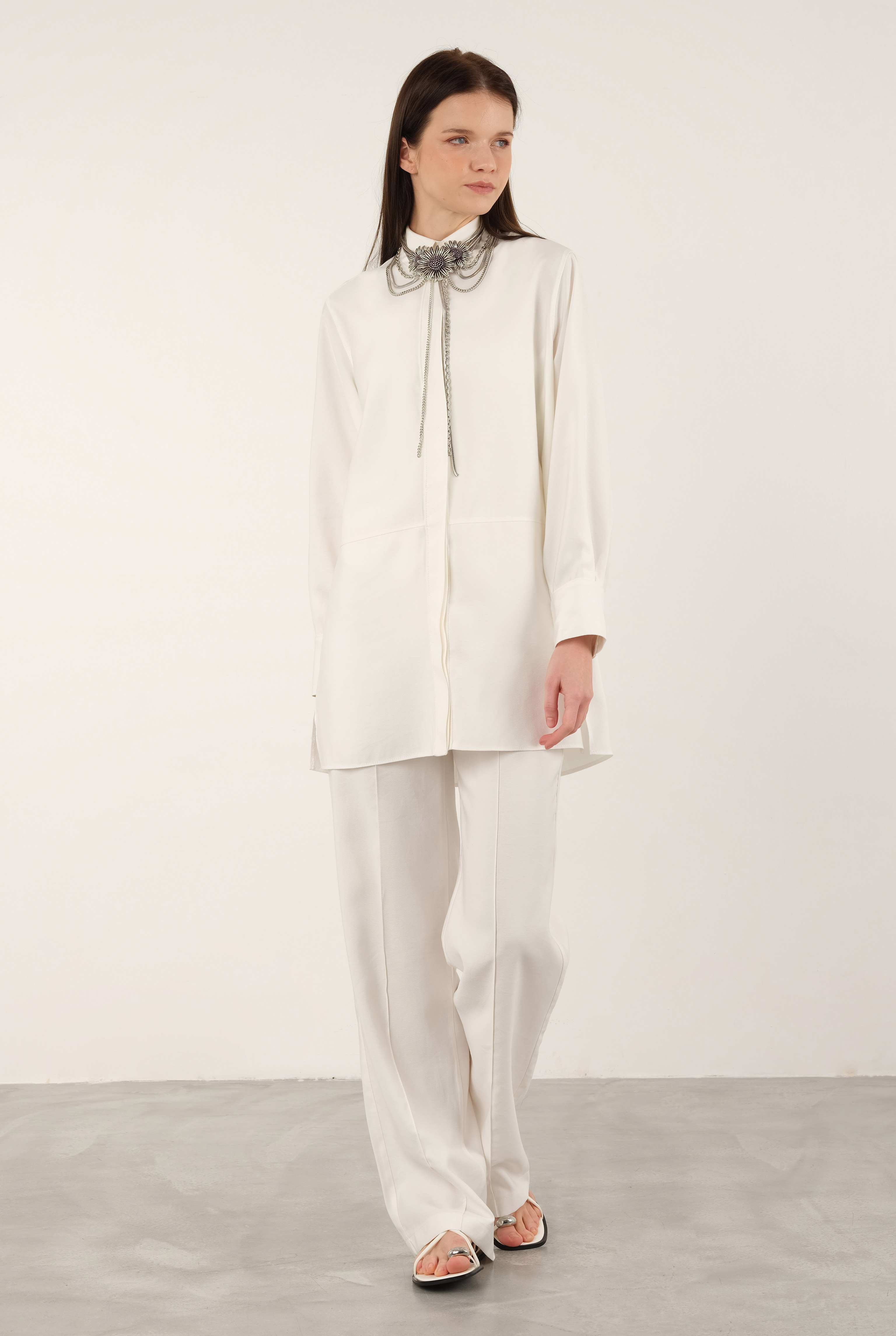 Tencel Straight Cut Trousers Ecru - HE-QA