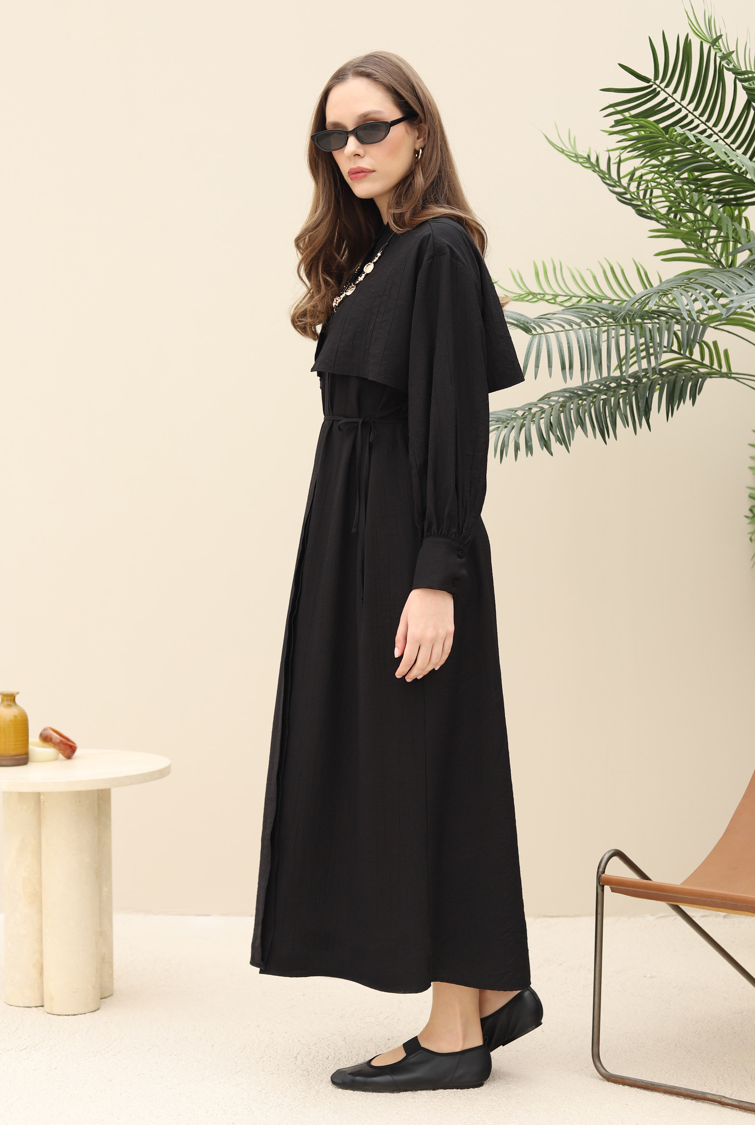 Dress With Apron Black - 10