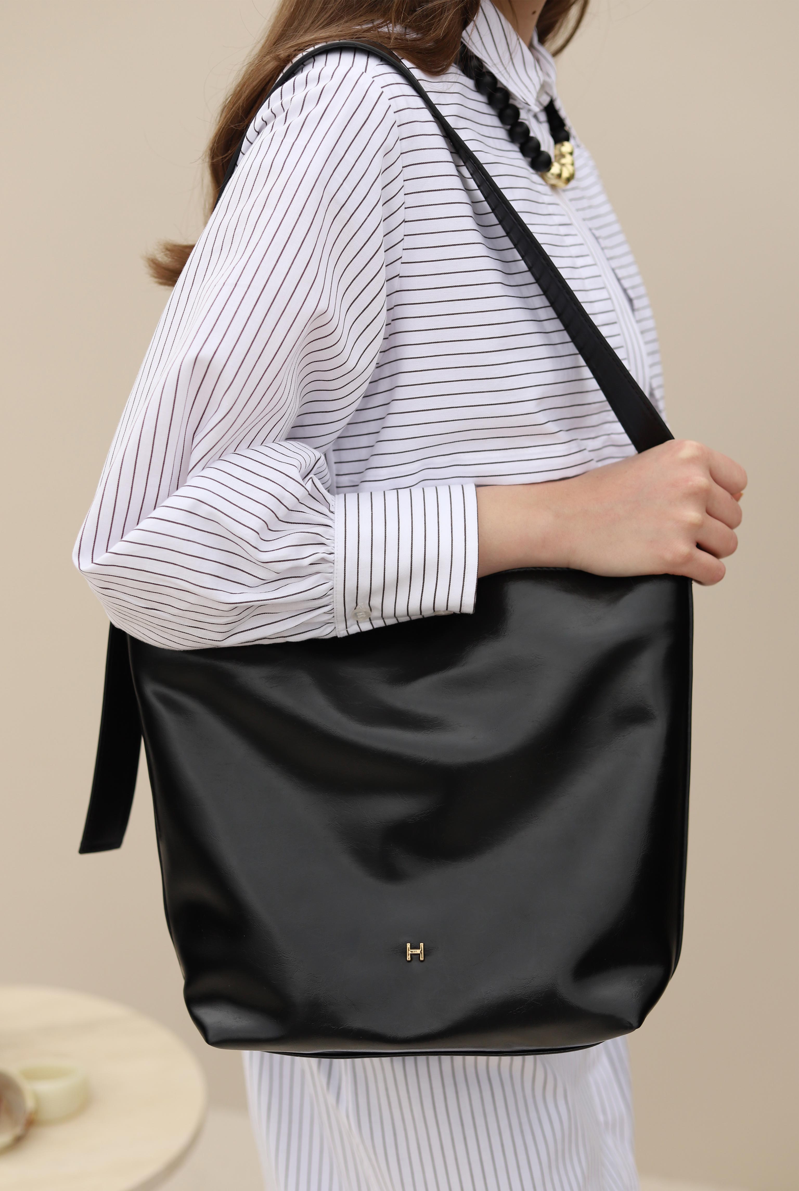 Leather Tote Bag Black - 7