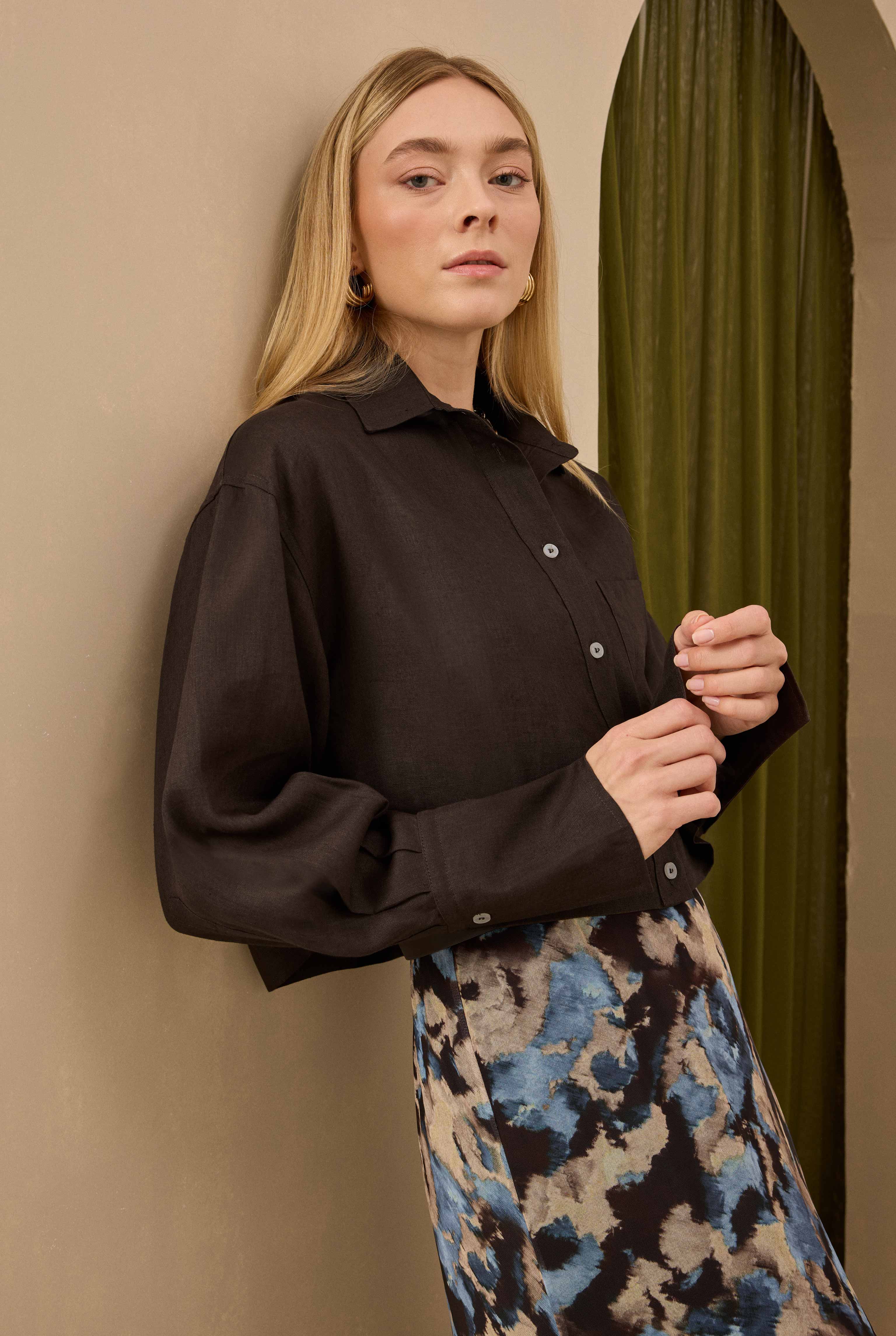 Linen Crop Shirt Dark Brown - 6