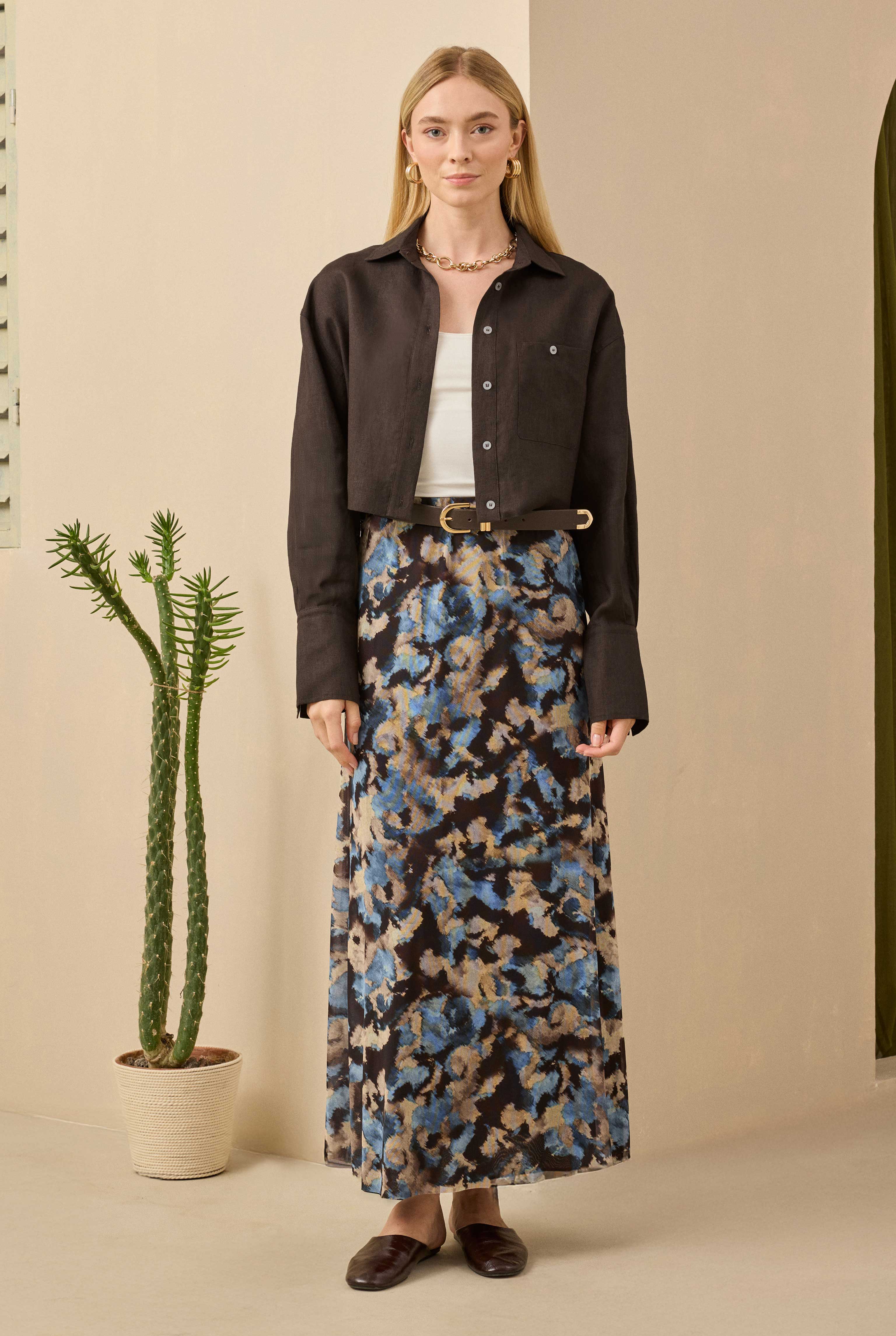 Linen Crop Shirt Dark Brown - 4