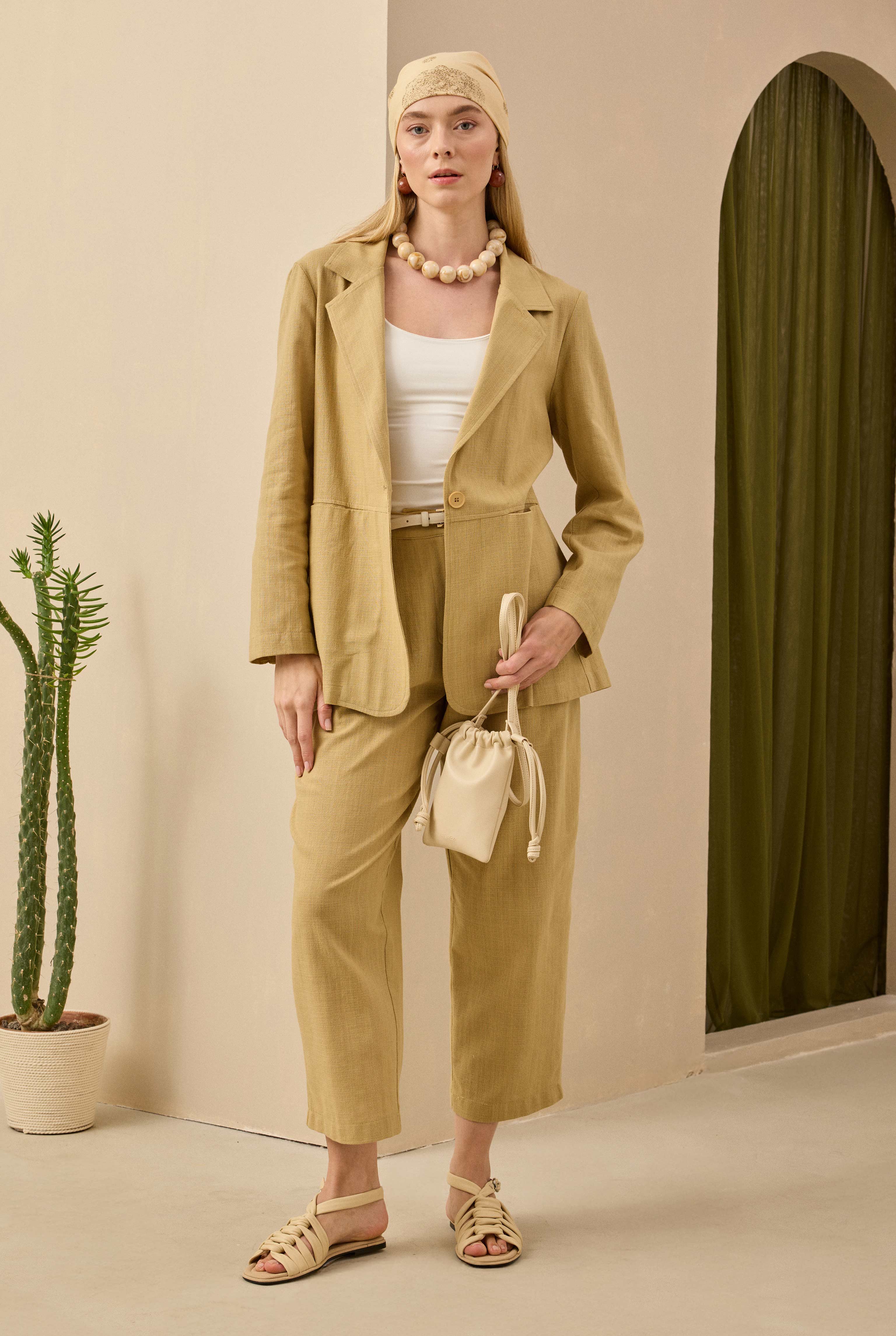 Double Pleated Linen Trousers Light Camel - 3