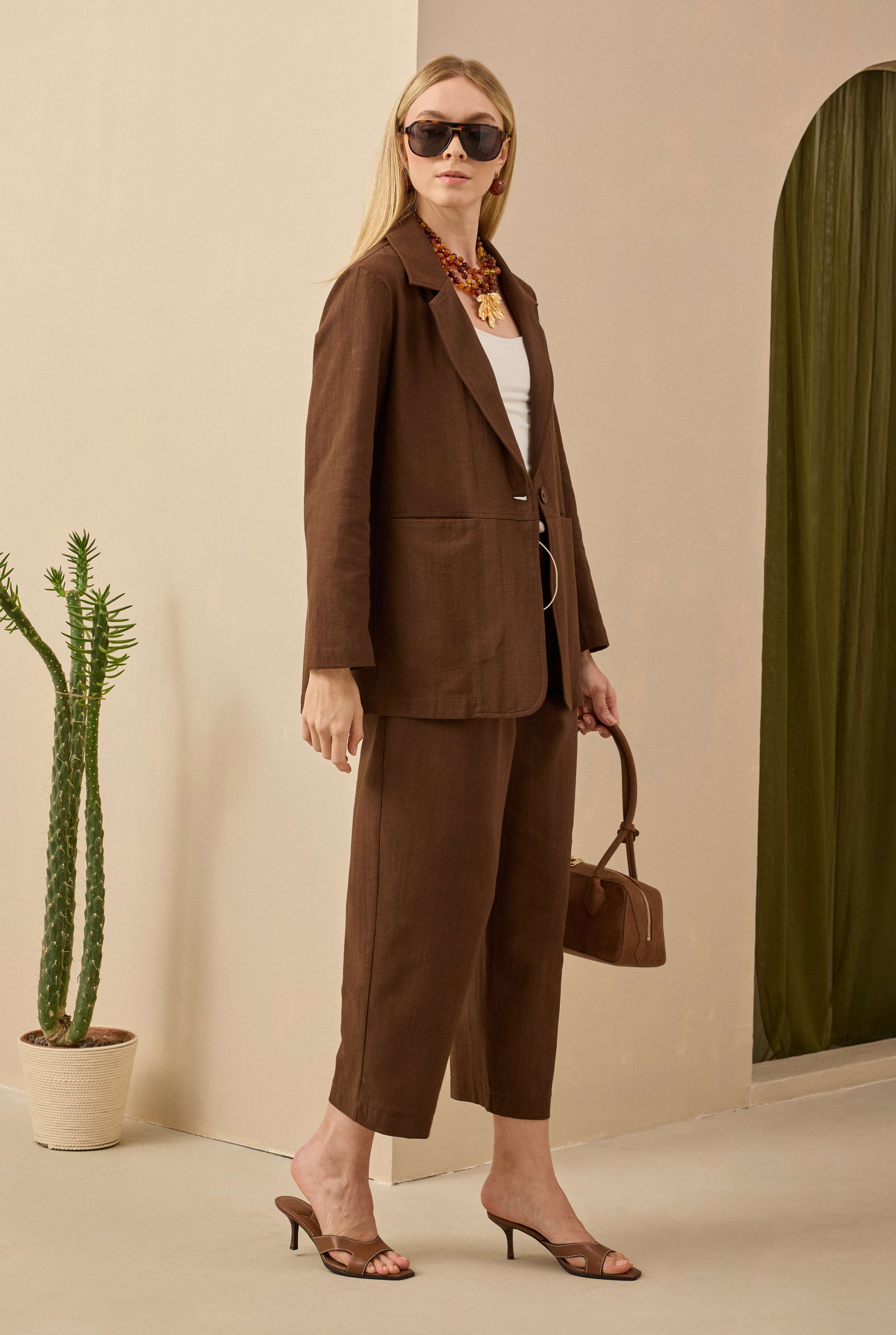 Double Pleated Linen Trousers Brown - 4