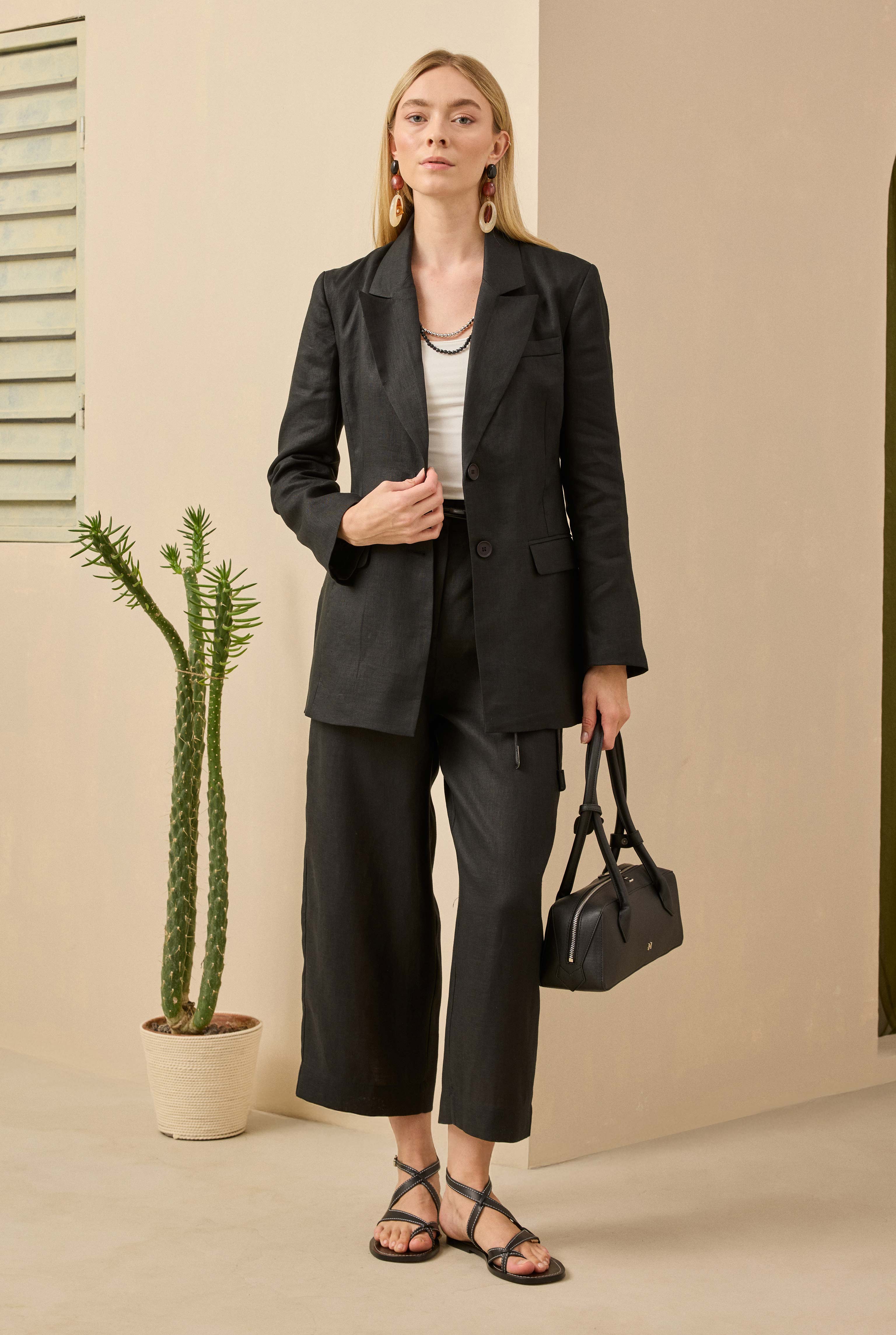 Waist Fitted Linen Jacket Black - 1