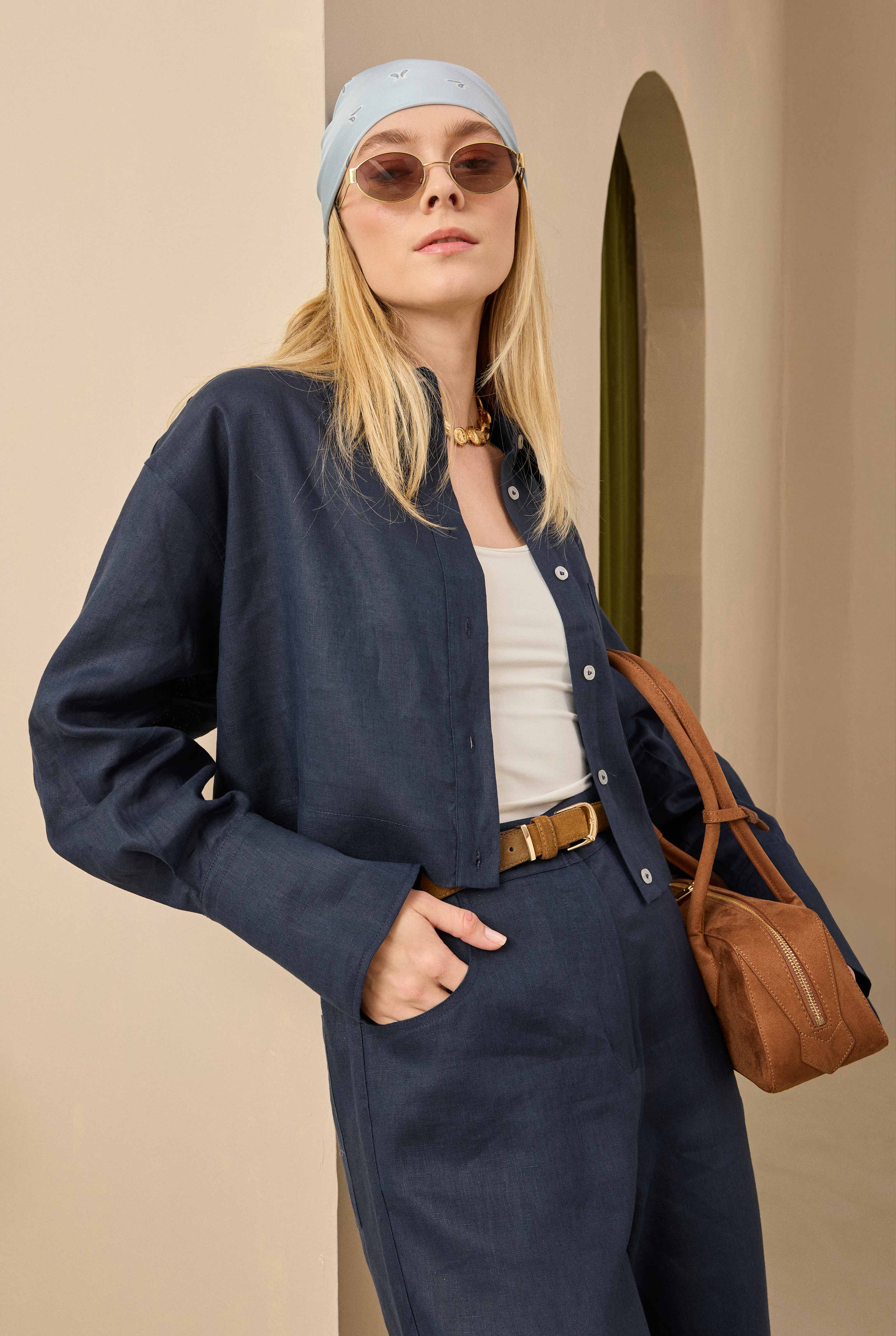 Linen Crop Shirt Midnight Blue - 4