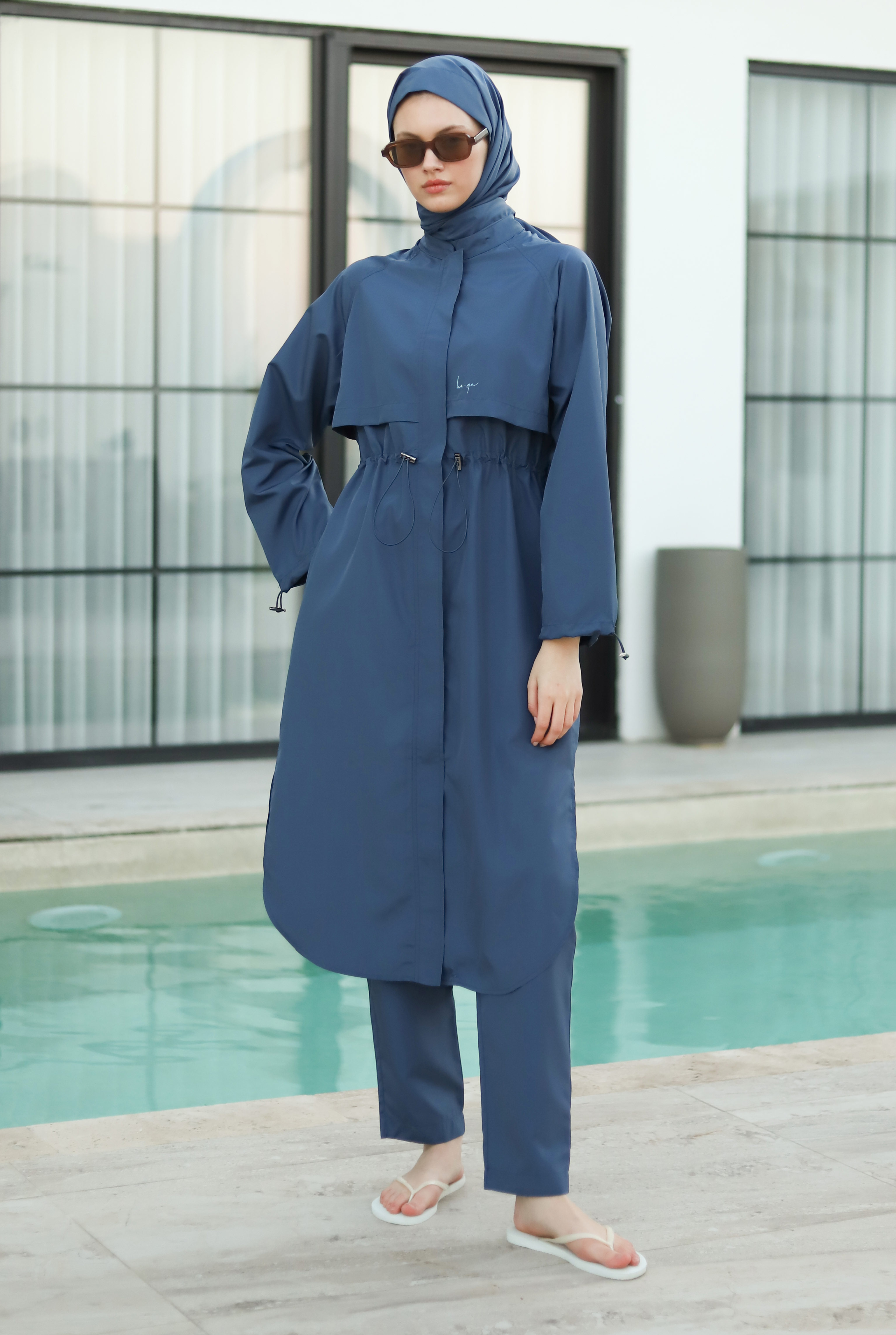 Raglan Sleeve Swimsuit Royal Blue - HE-QA