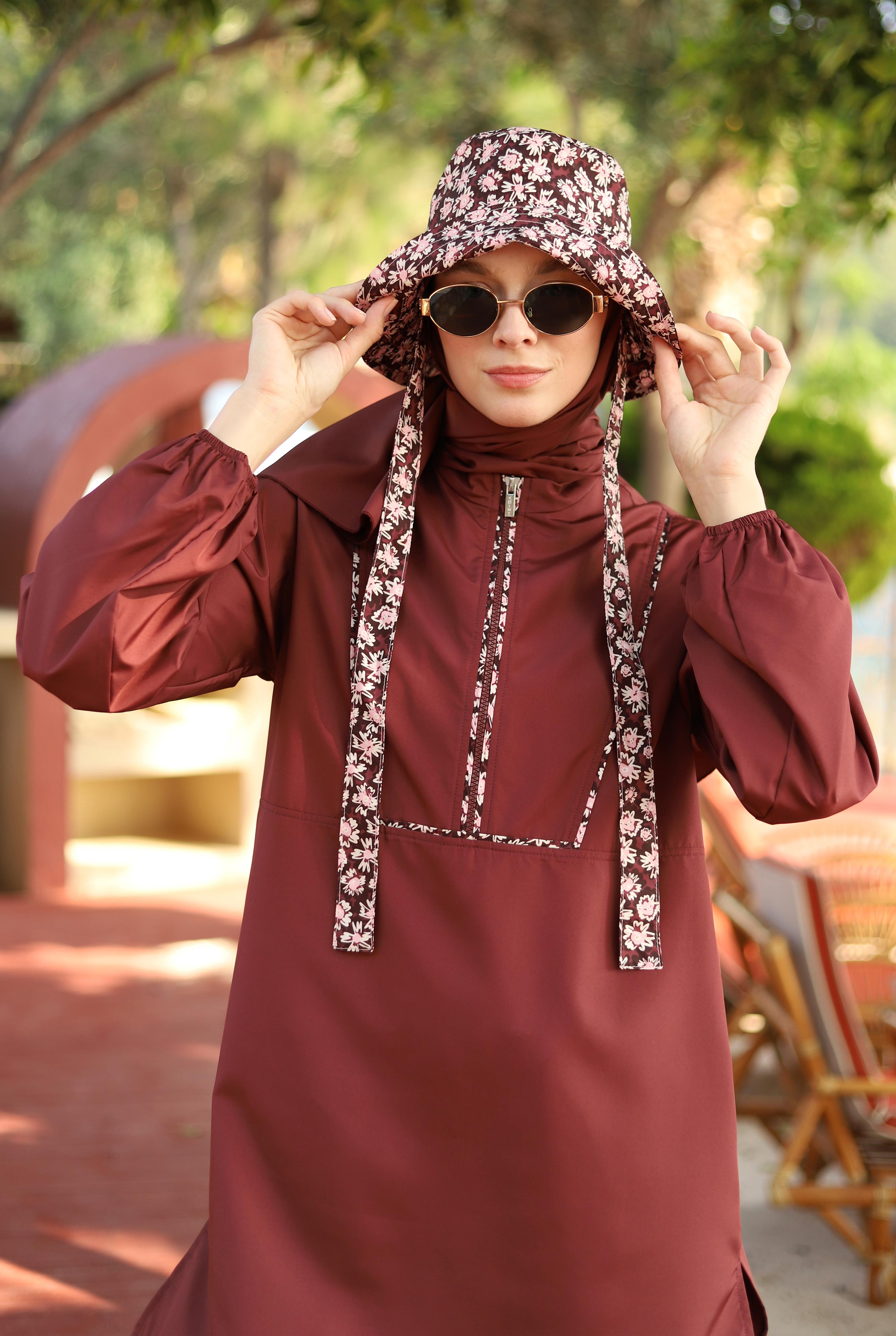 Biyeli Yüzme Takımı Bordo - 4
