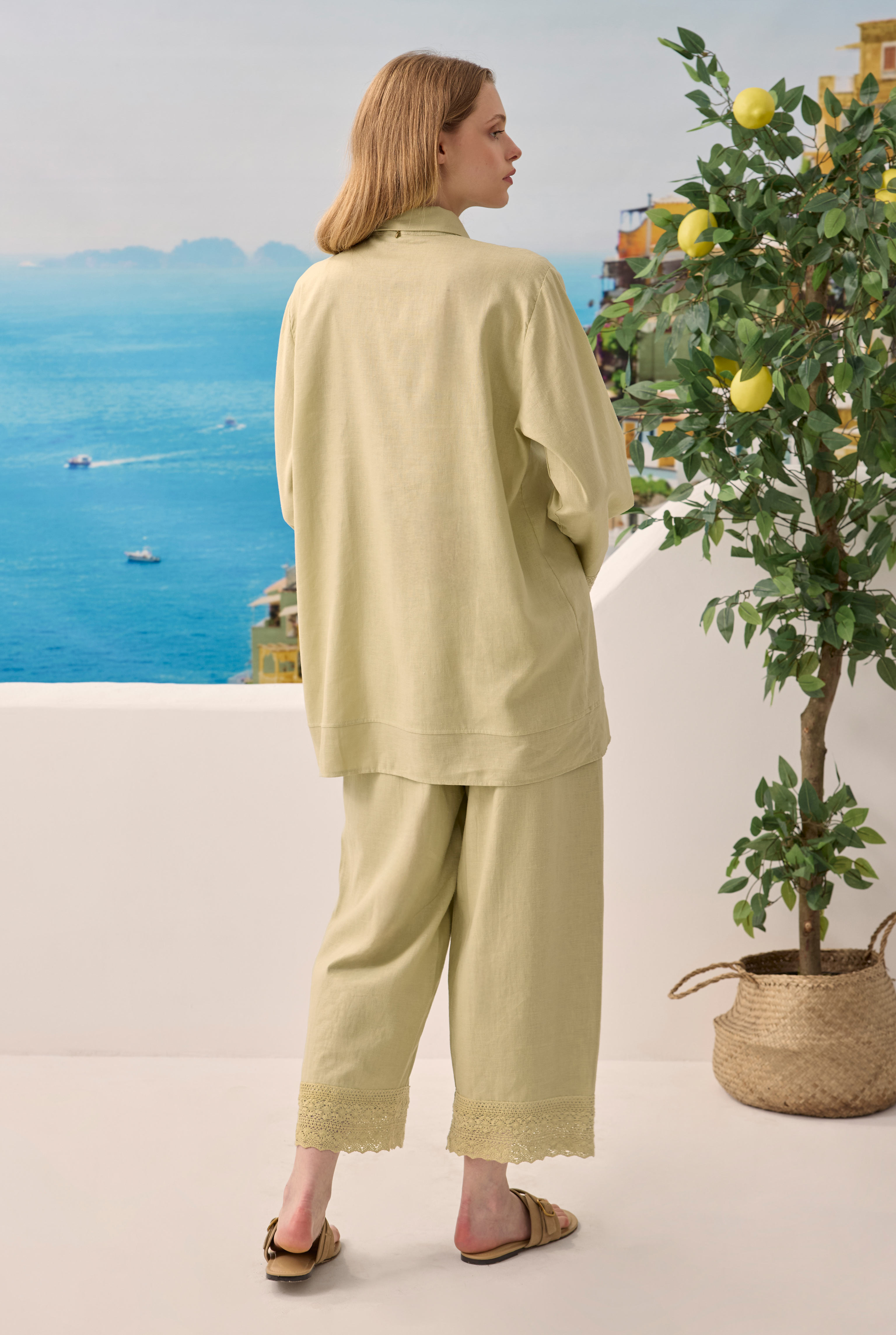 Güpürlü Keten Pantolonlu Takım Açık Adaçayı - 3