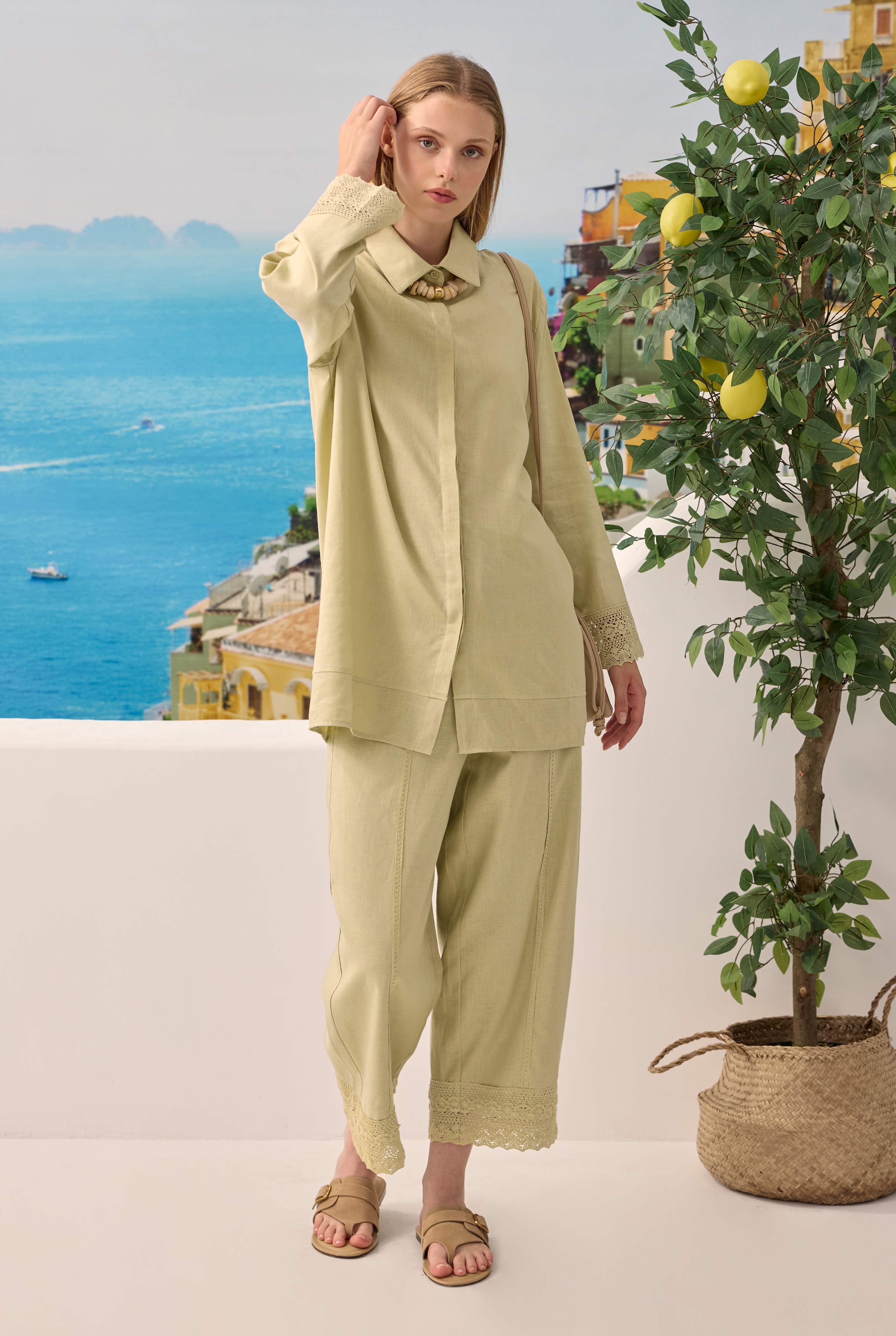 Güpürlü Keten Pantolonlu Takım Açık Adaçayı - 4