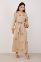 Çiçekli Aplikeli Abaya Koyu Bej 