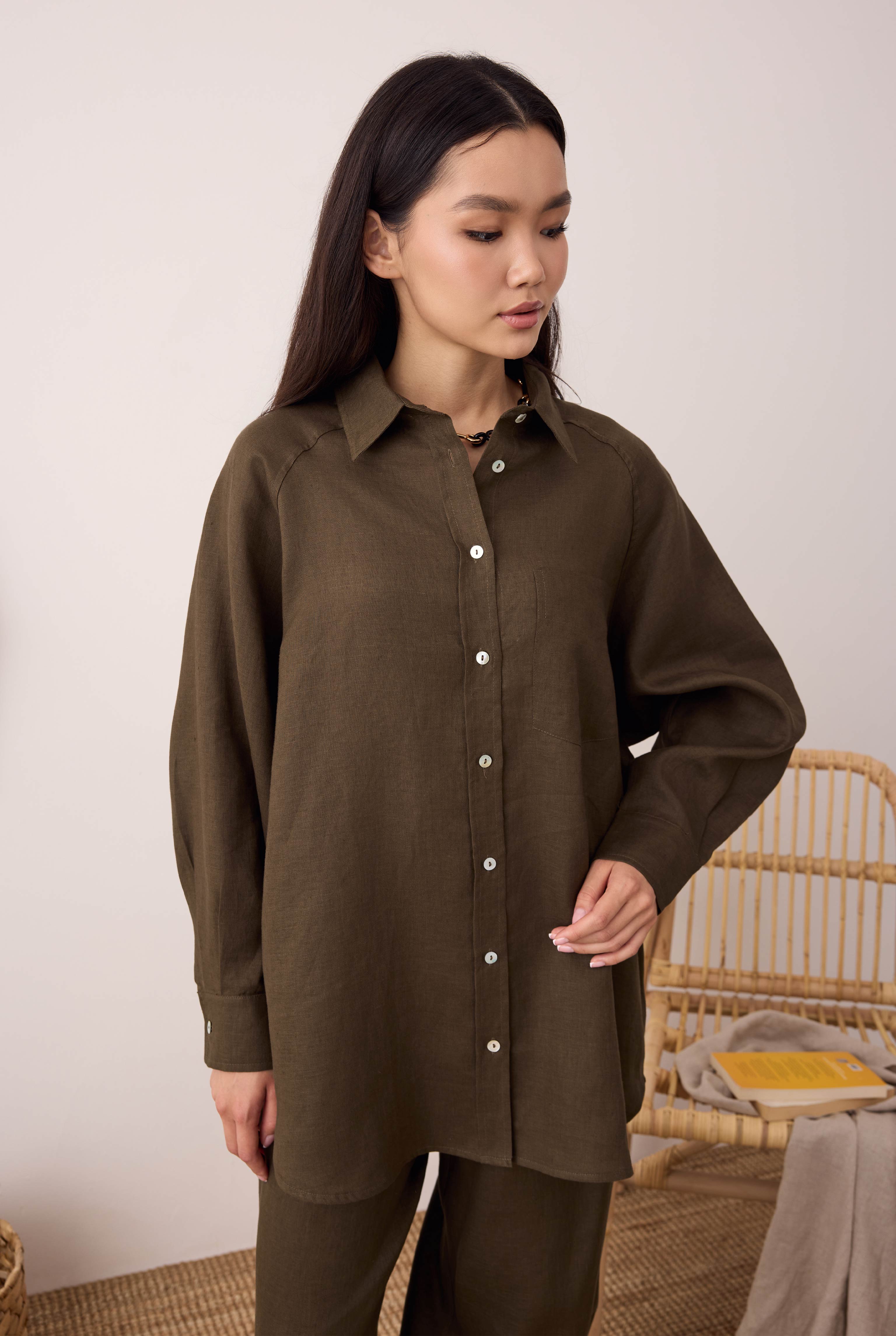 Reglan Kol Basic Keten Gömlek Fındık - HE-QA