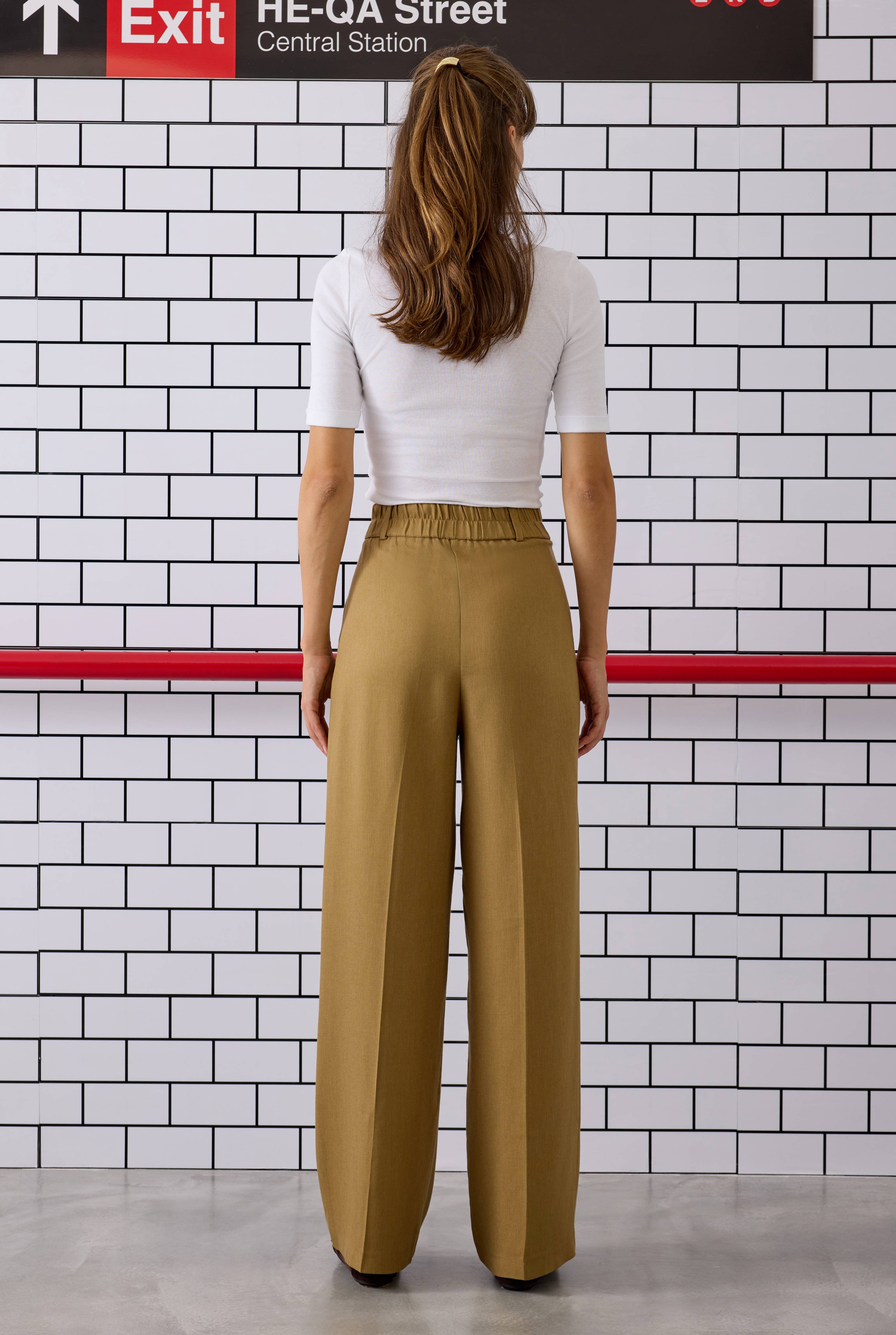 Pleated Detail Palazzo Trousers Camel - 5