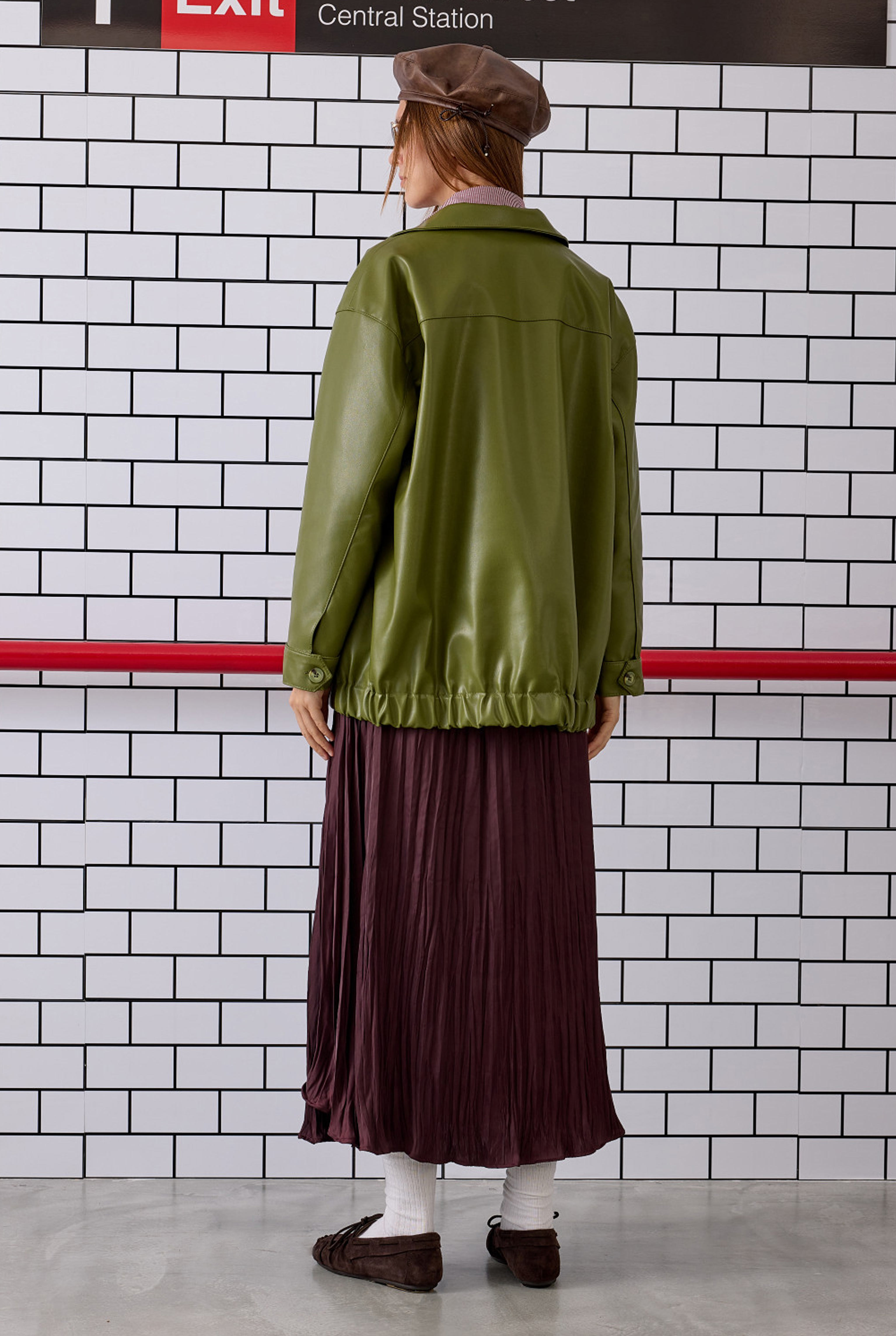 Sport Cut Leather Jacket Moss Green - 4