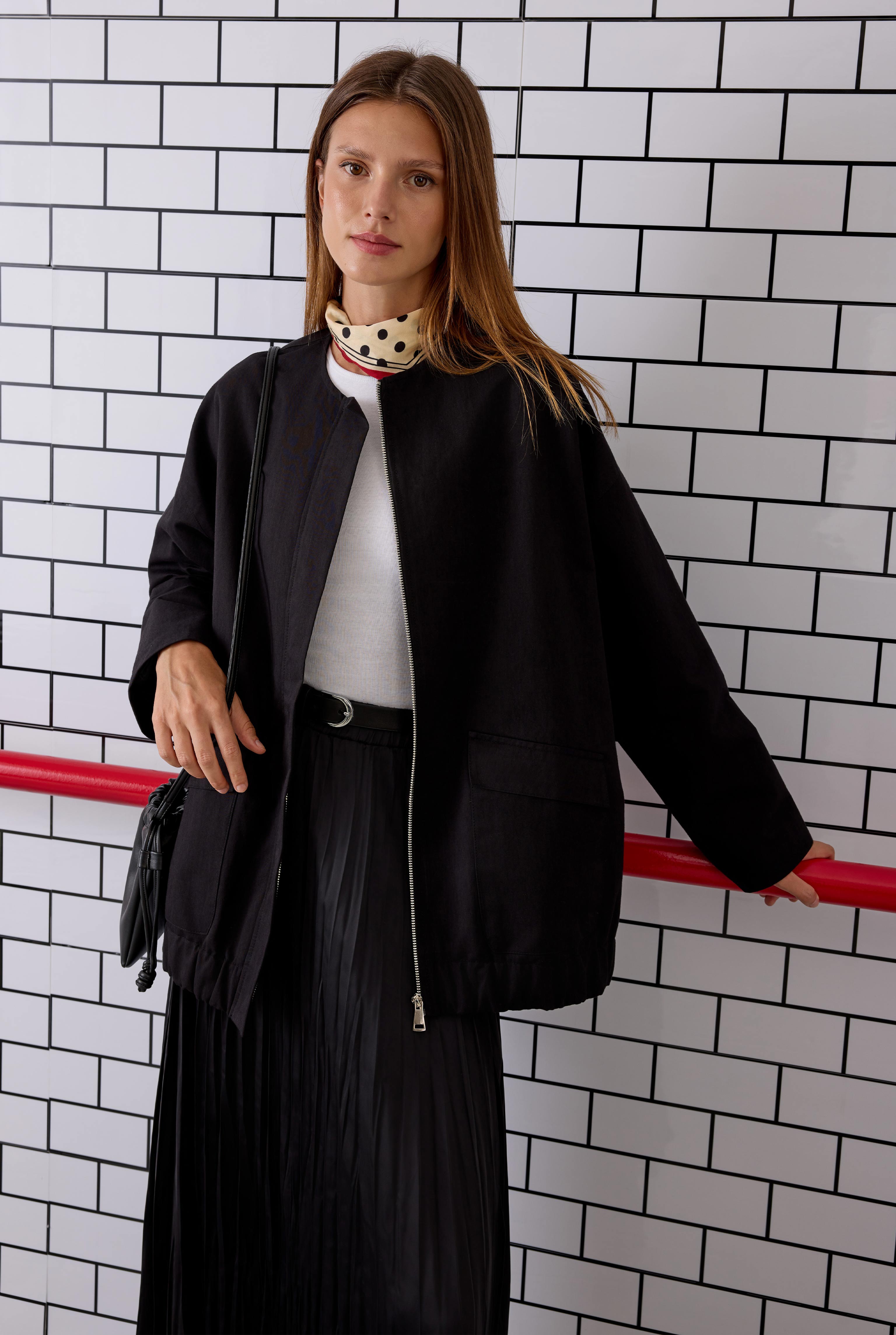 Canvas Bomber Jacket Black - 8