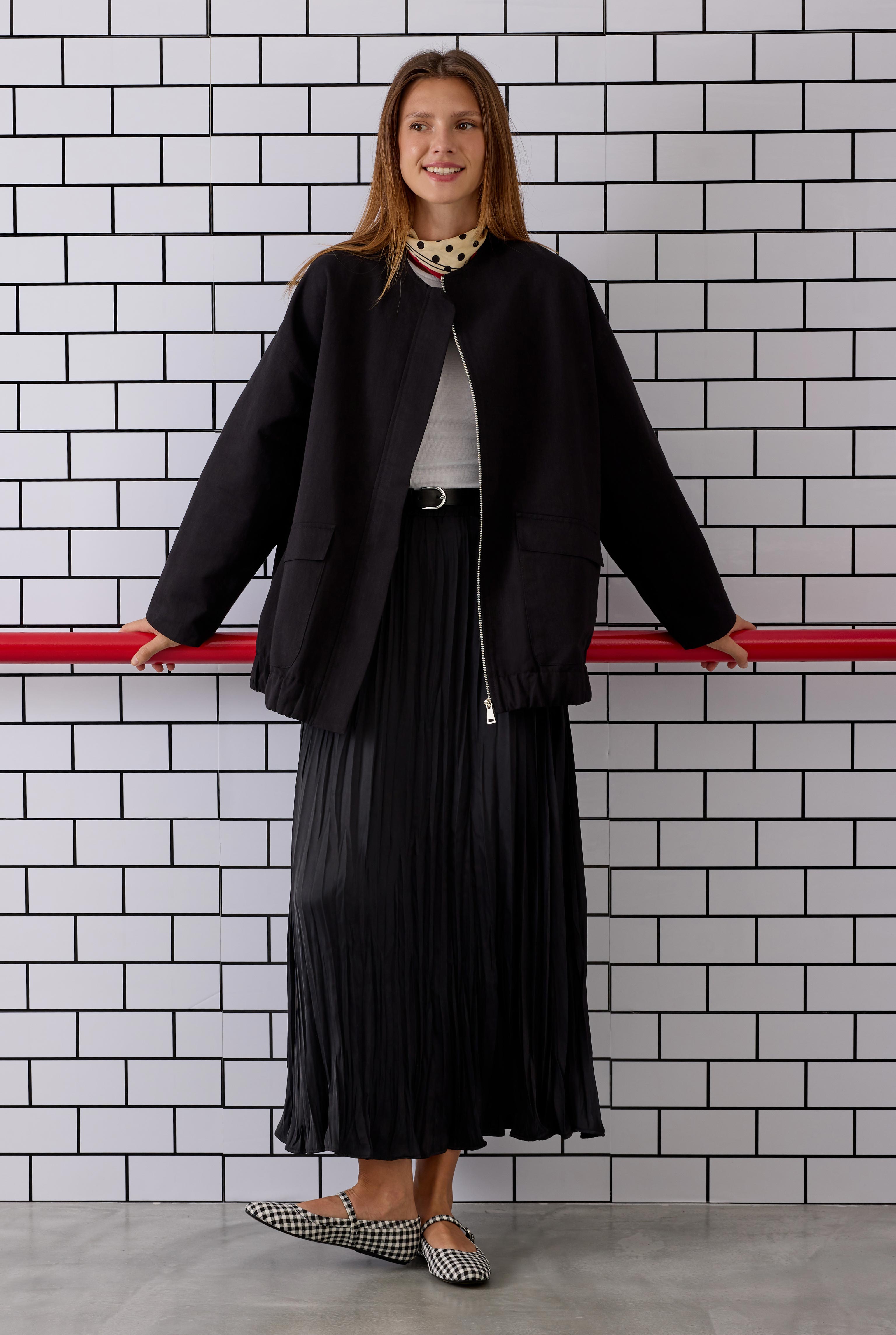 Canvas Bomber Jacket Black - 10