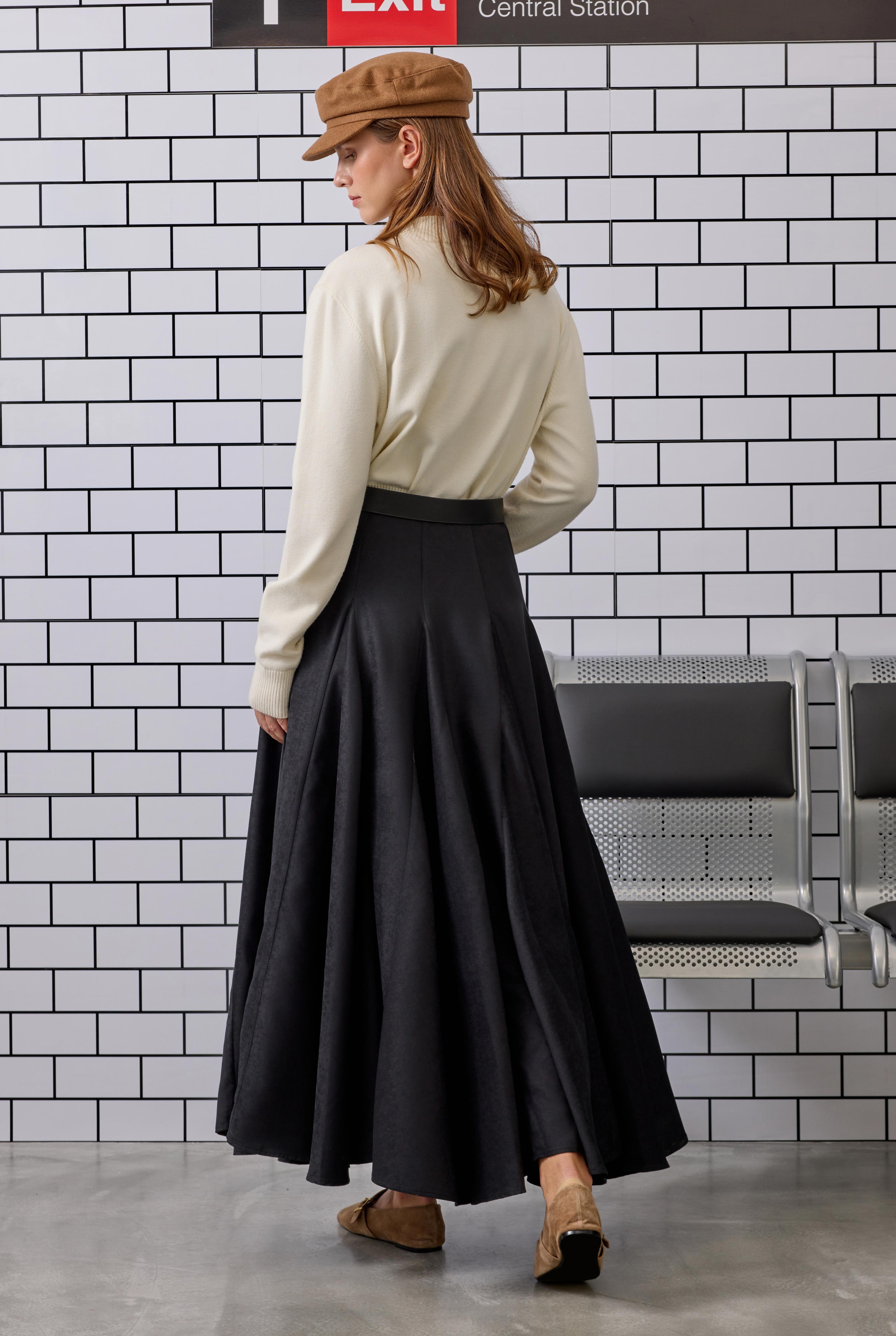 Ruffled Suede Skirt Black - 6