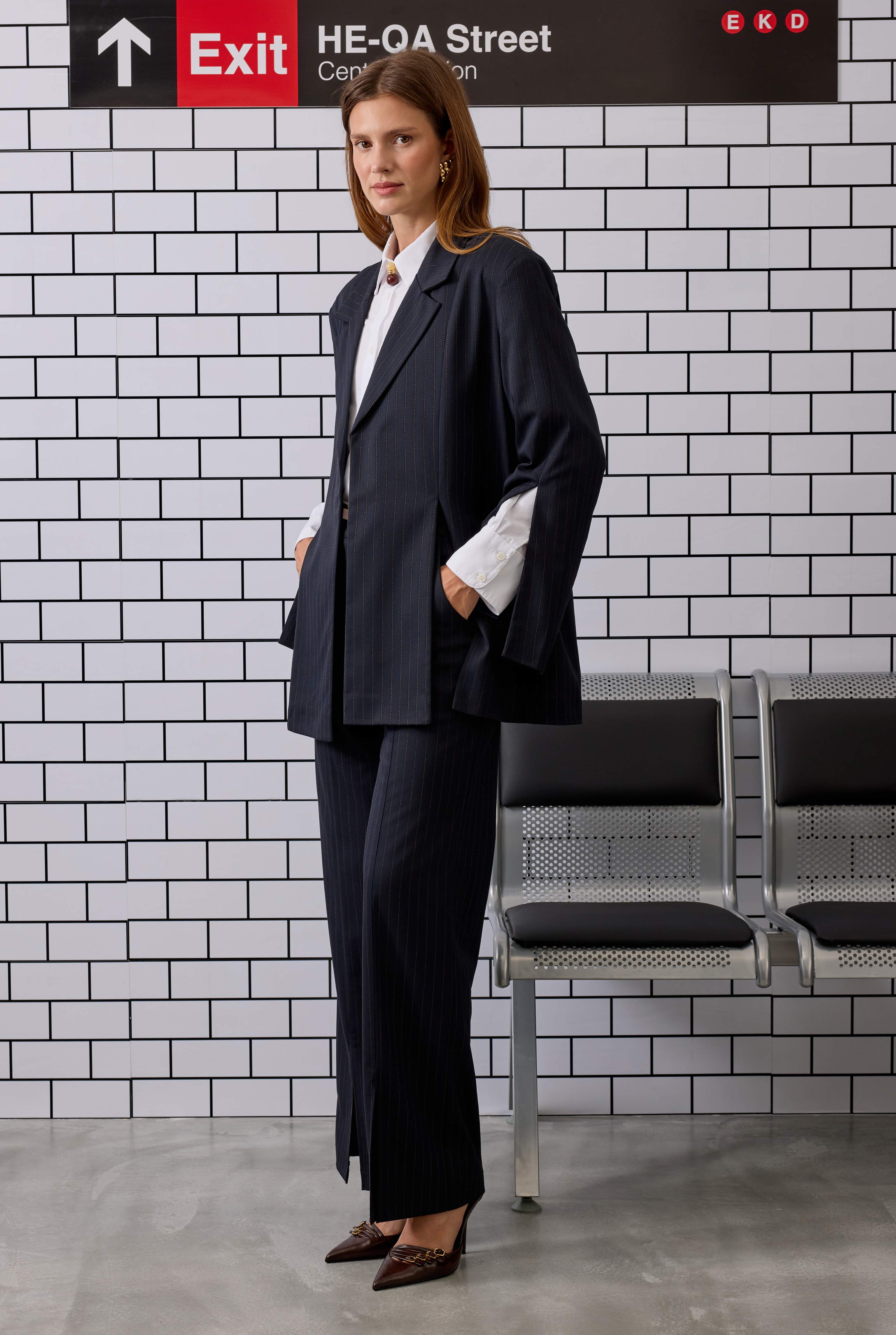 Slit Detailed Jacket Navy Blue - 4