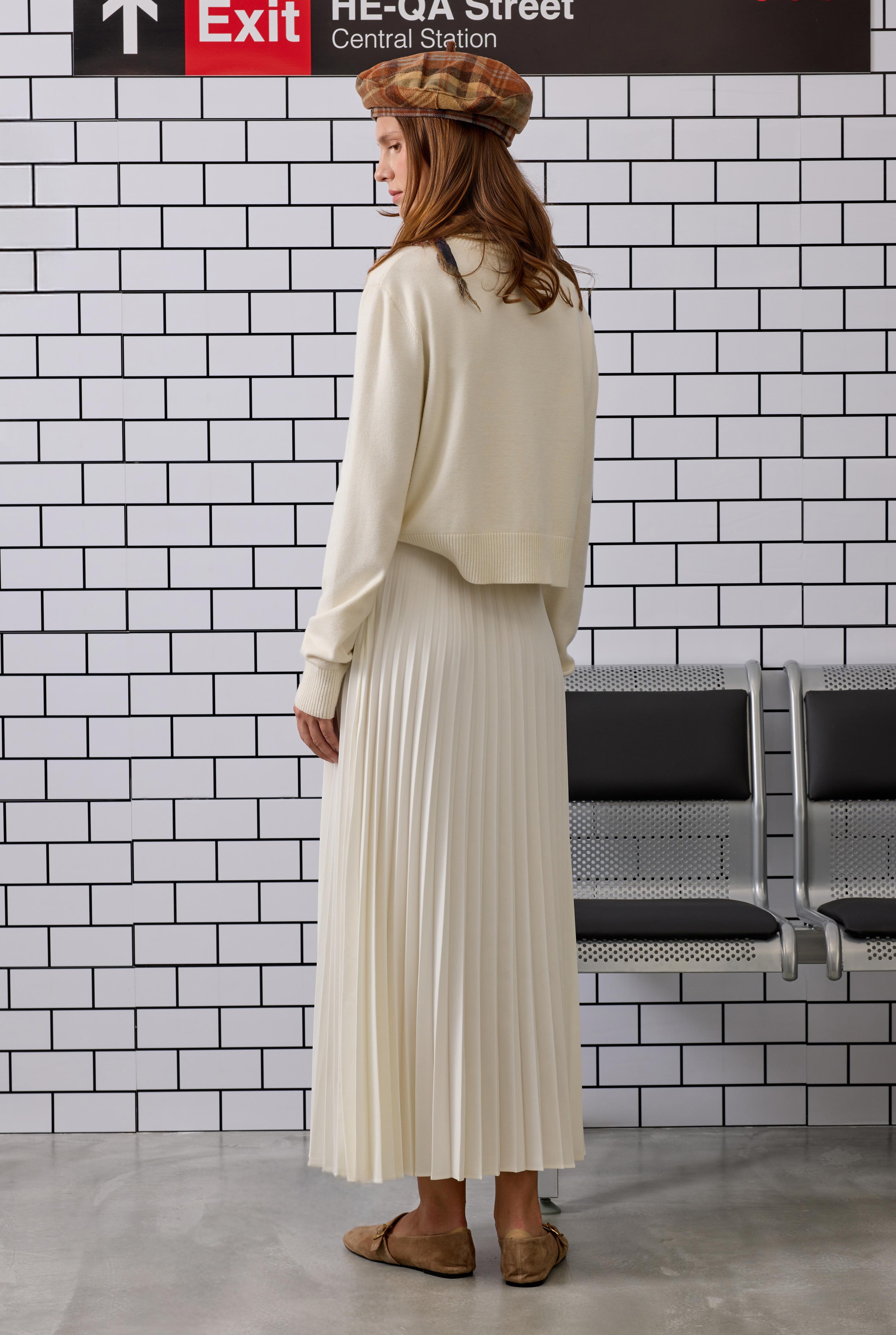 Pleated Skirt Ecru - 5