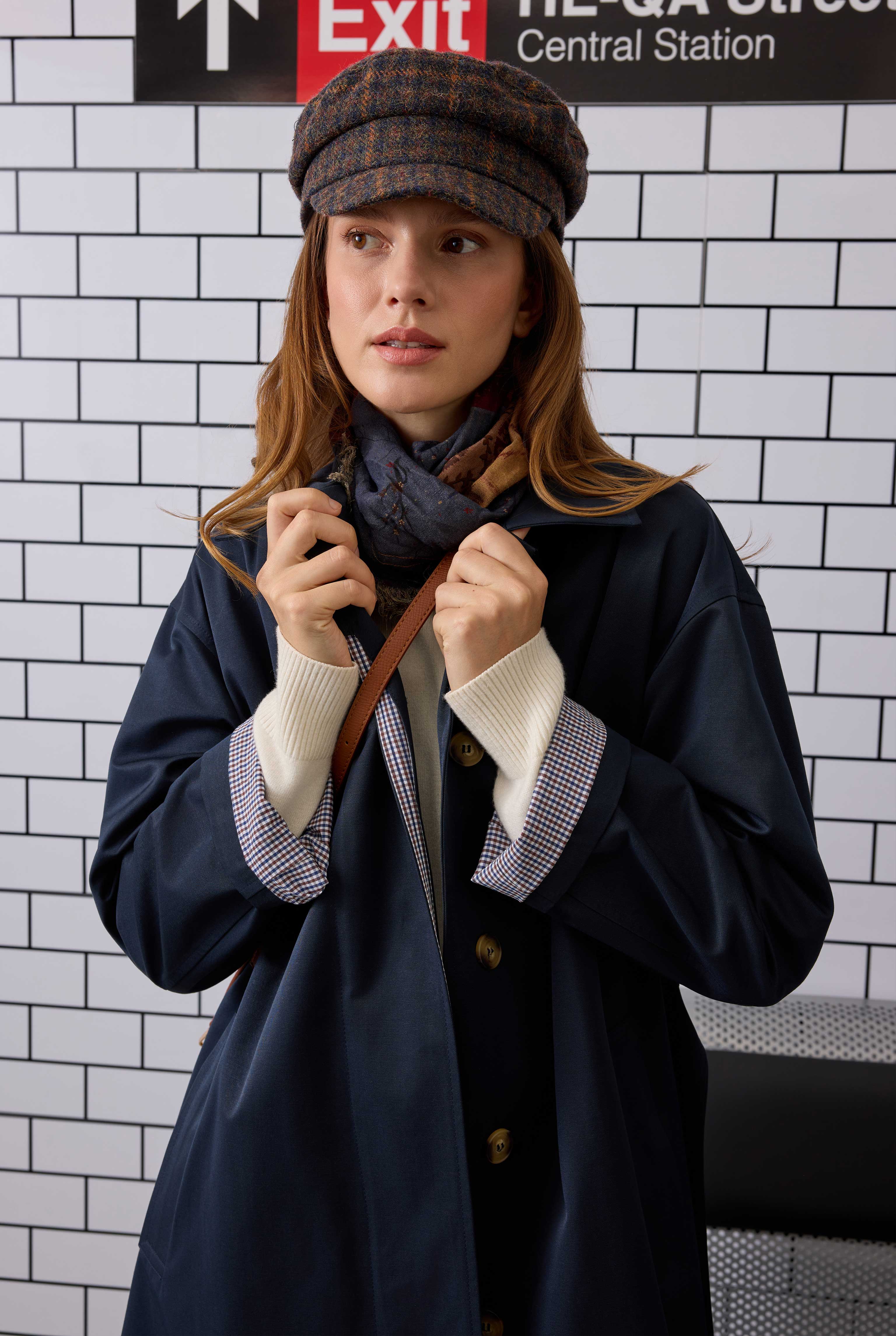 Minimal Trenchcoat Navy Blue - 5