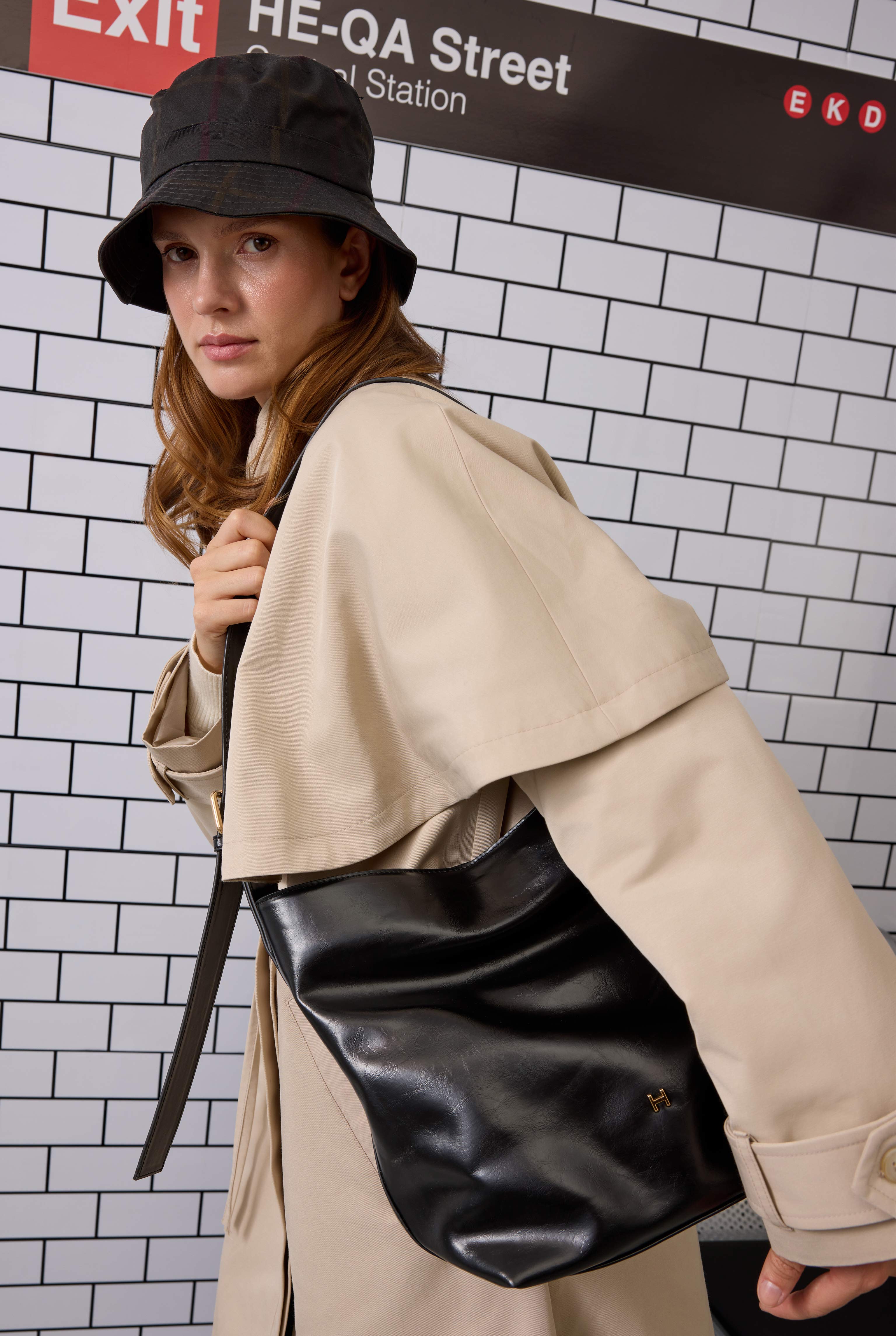 Leather Tote Bag Black - 4