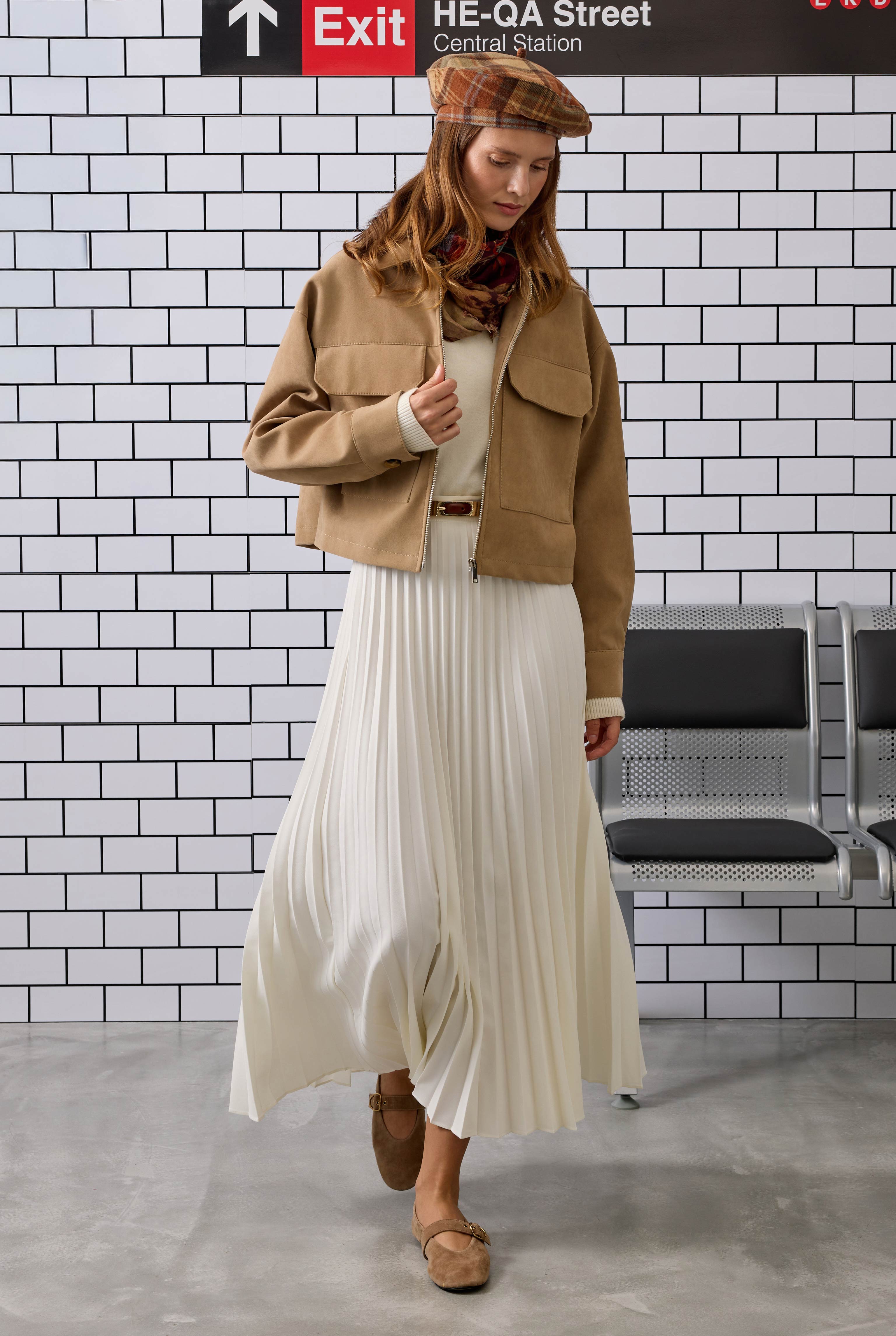 Pleated Skirt Ecru - 2