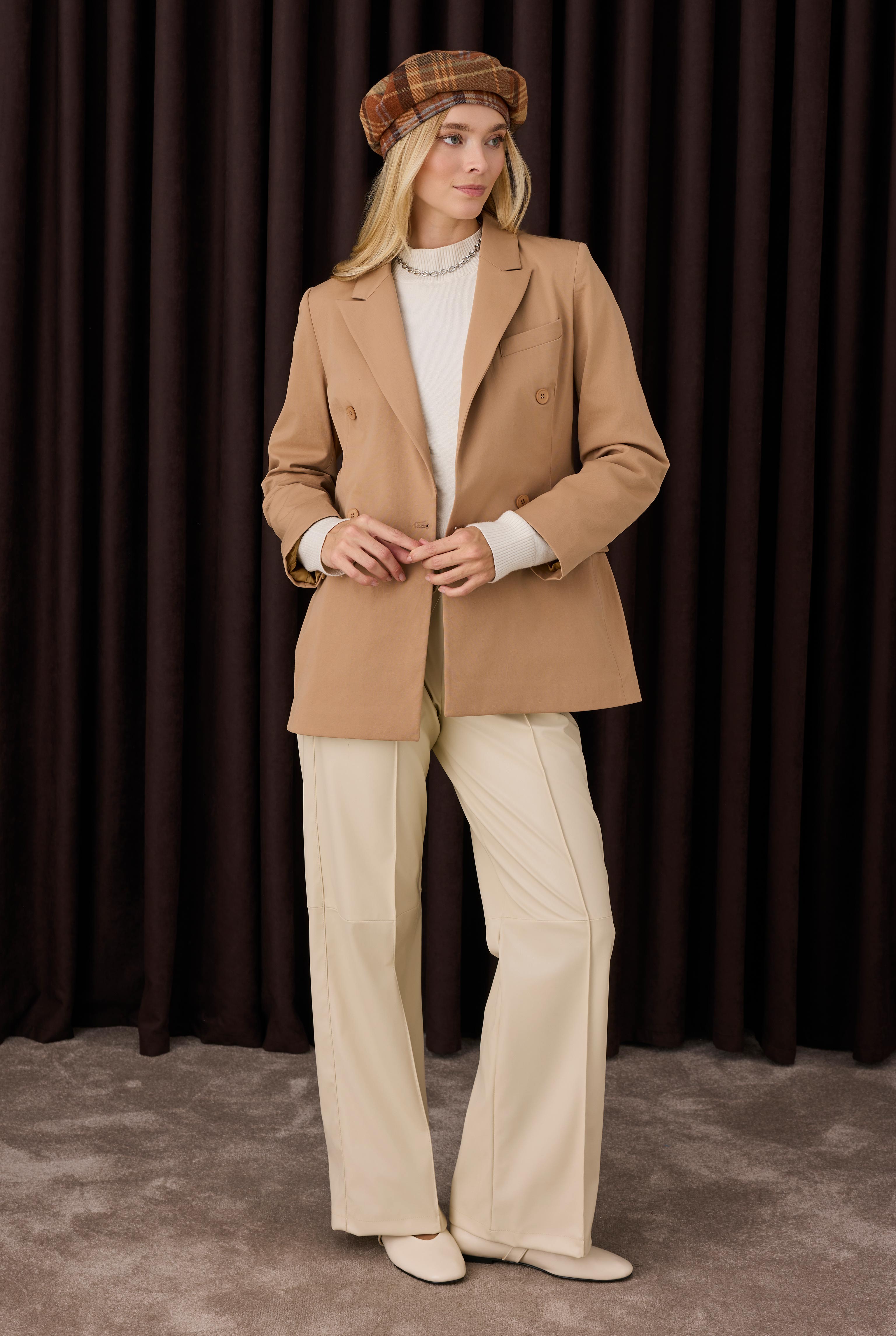 Waist-cinching Jacket Camel - HE-QA