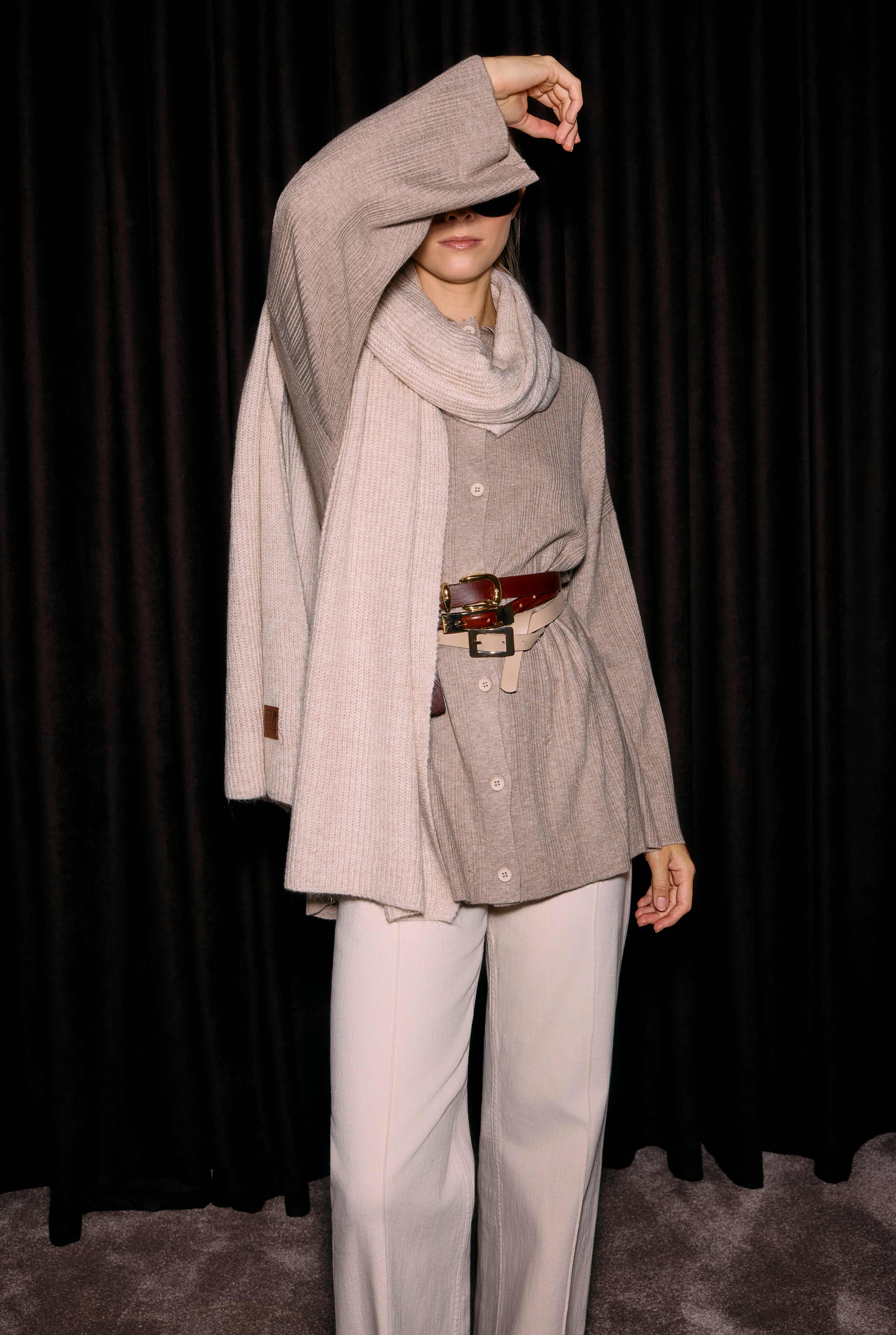 Knitted Kerchief Light Stone - 2