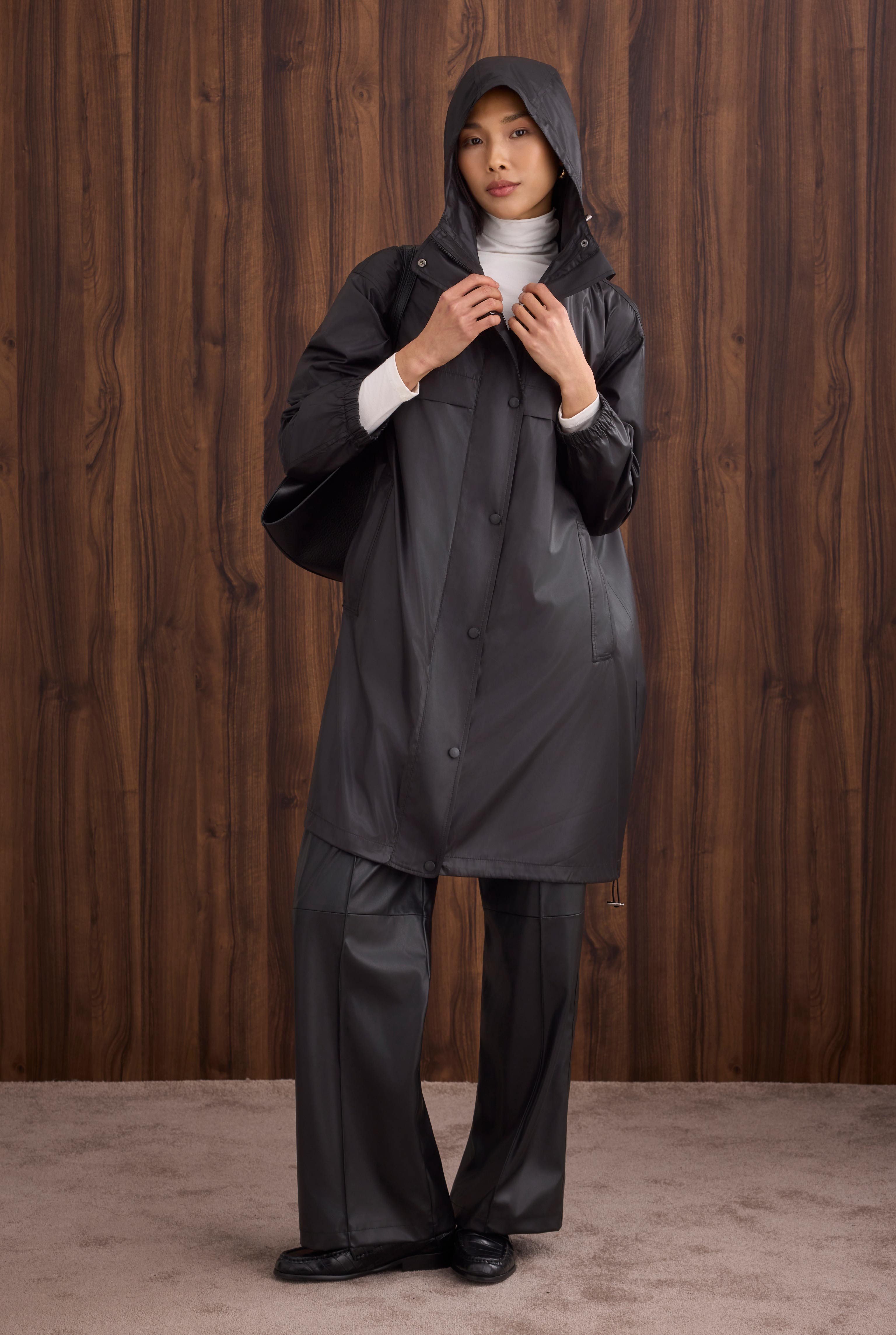 Strap Detailed Raincoat Black - 4