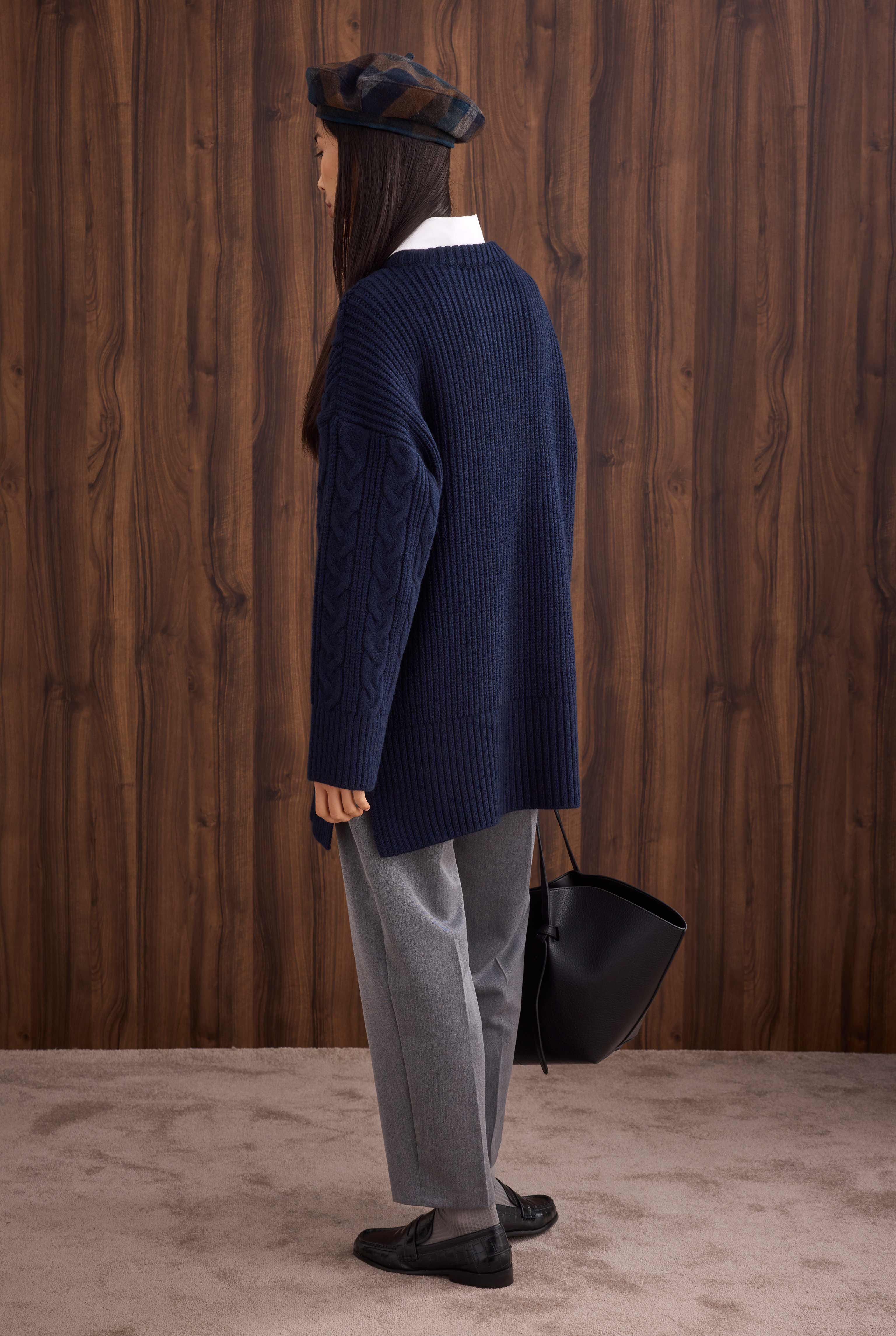 Long Knitted Sweater Navy Blue - 5