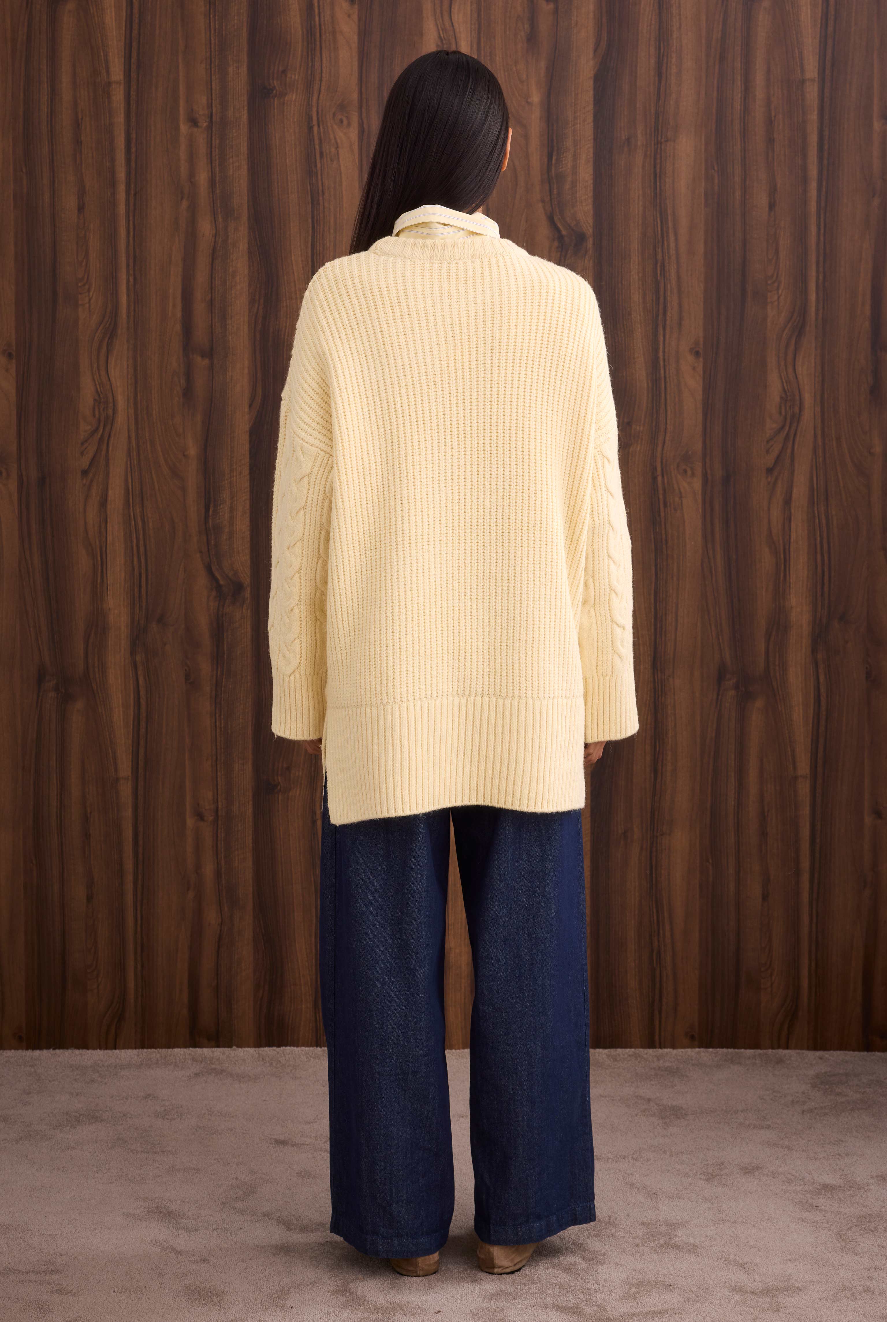 Long Knitted Sweater Butter Yellow - 3