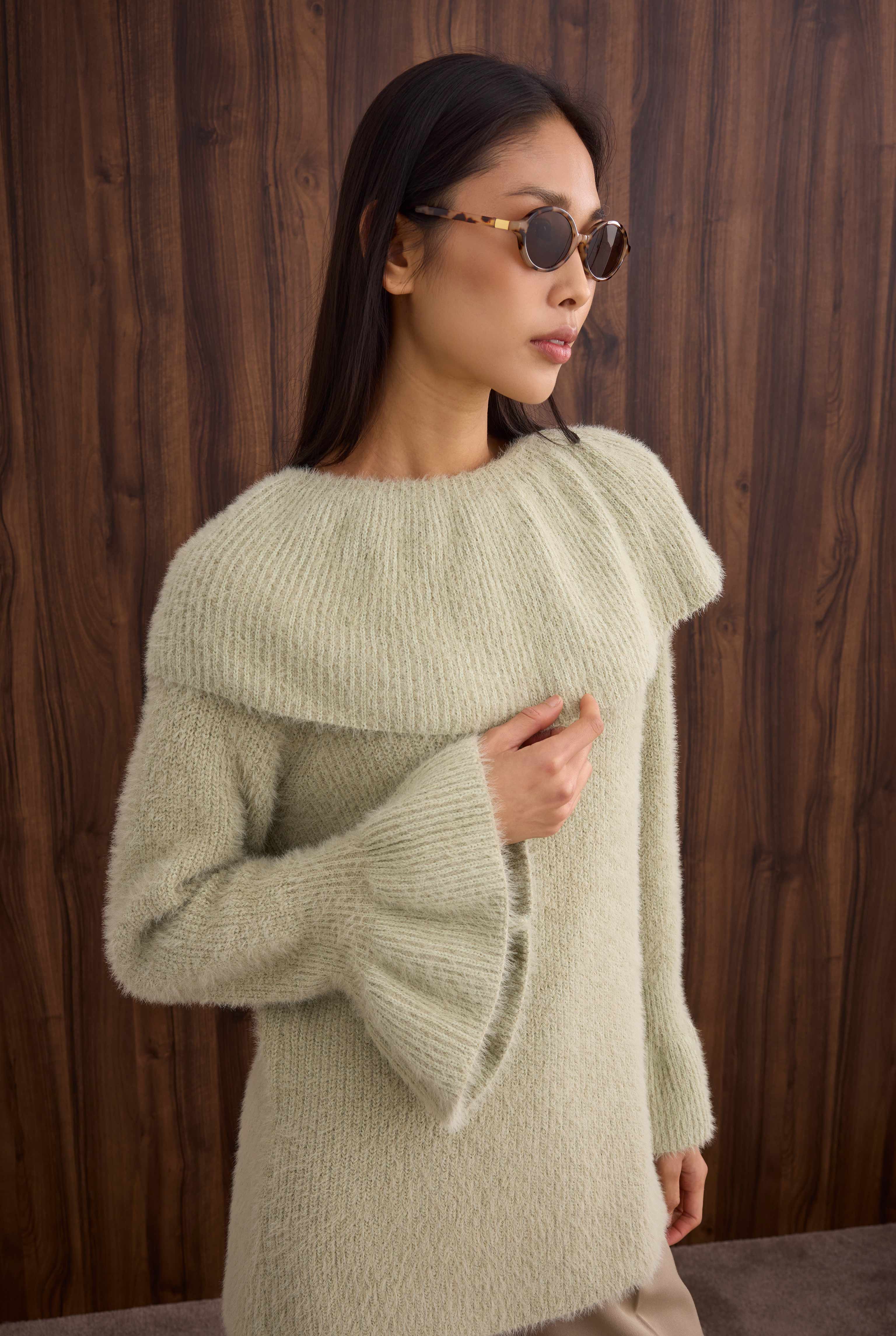 Collar Detailed Sweater Almond Green - 3